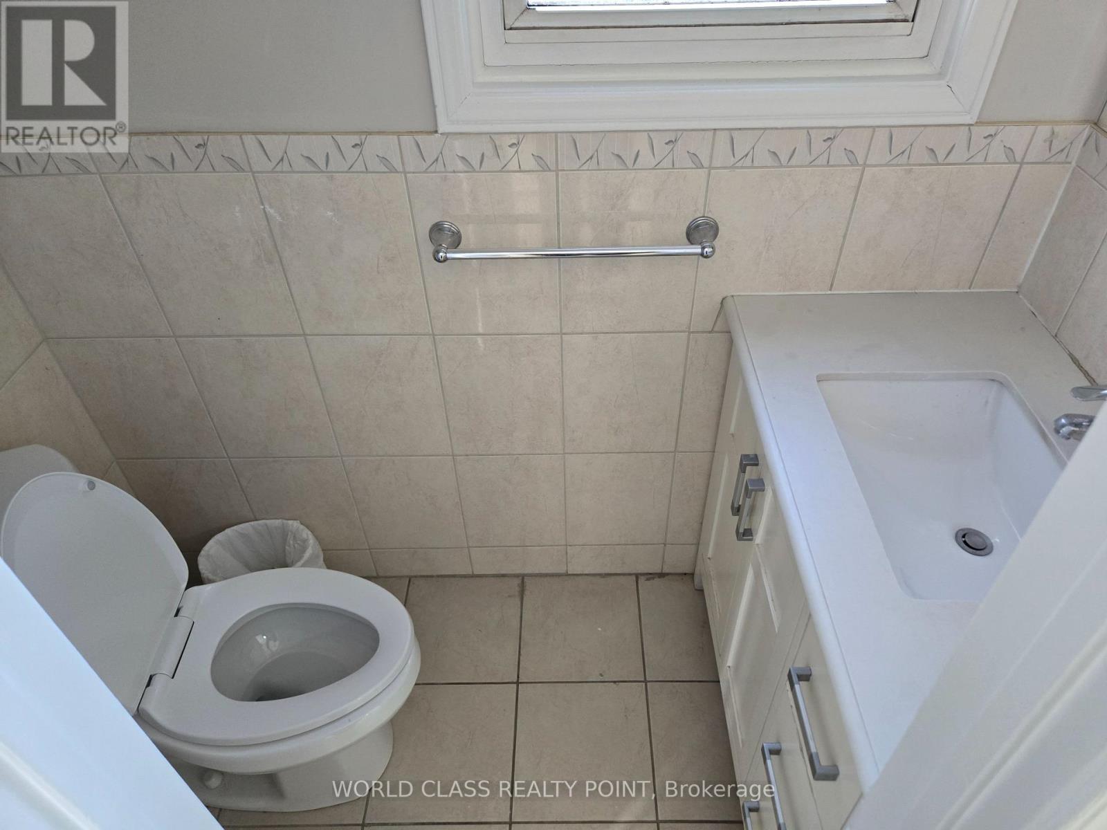 121 Purvis Crescent, Toronto, Ontario  M1B 1H8 - Photo 12 - E12592538