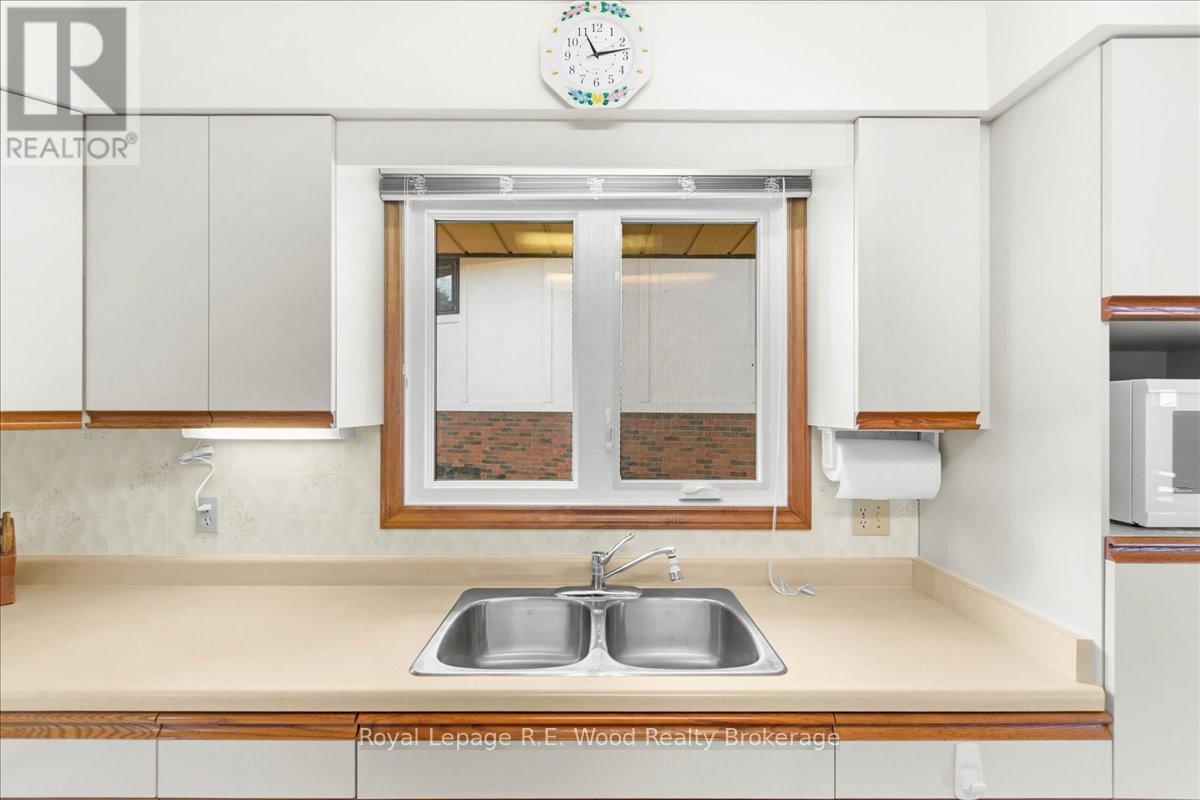 38 Denrich Avenue, Tillsonburg, Ontario  N4G 4W1 - Photo 20 - X12591624