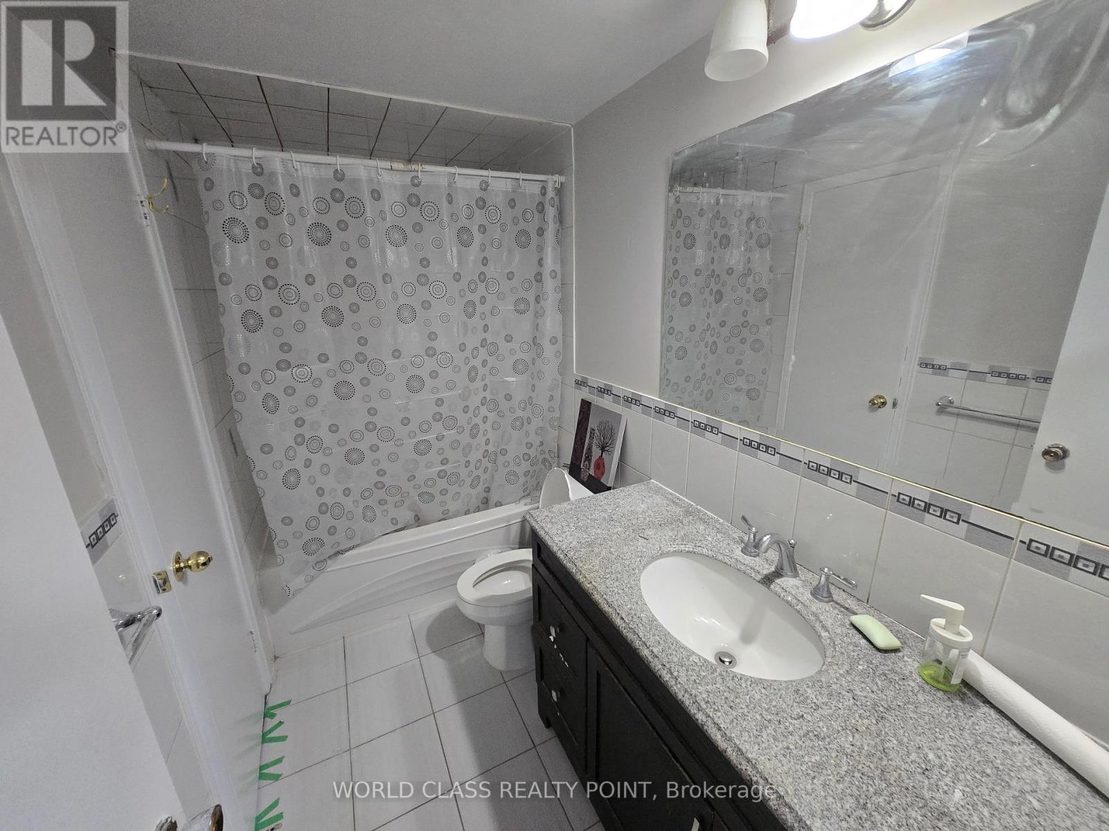 121 Purvis Crescent, Toronto, Ontario  M1B 1H8 - Photo 15 - E12592538