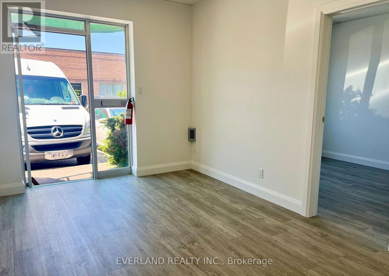 215 - 50 Silver Star Boulevard, Toronto, Ontario  M1V 4V9 - Photo 4 - E12592728