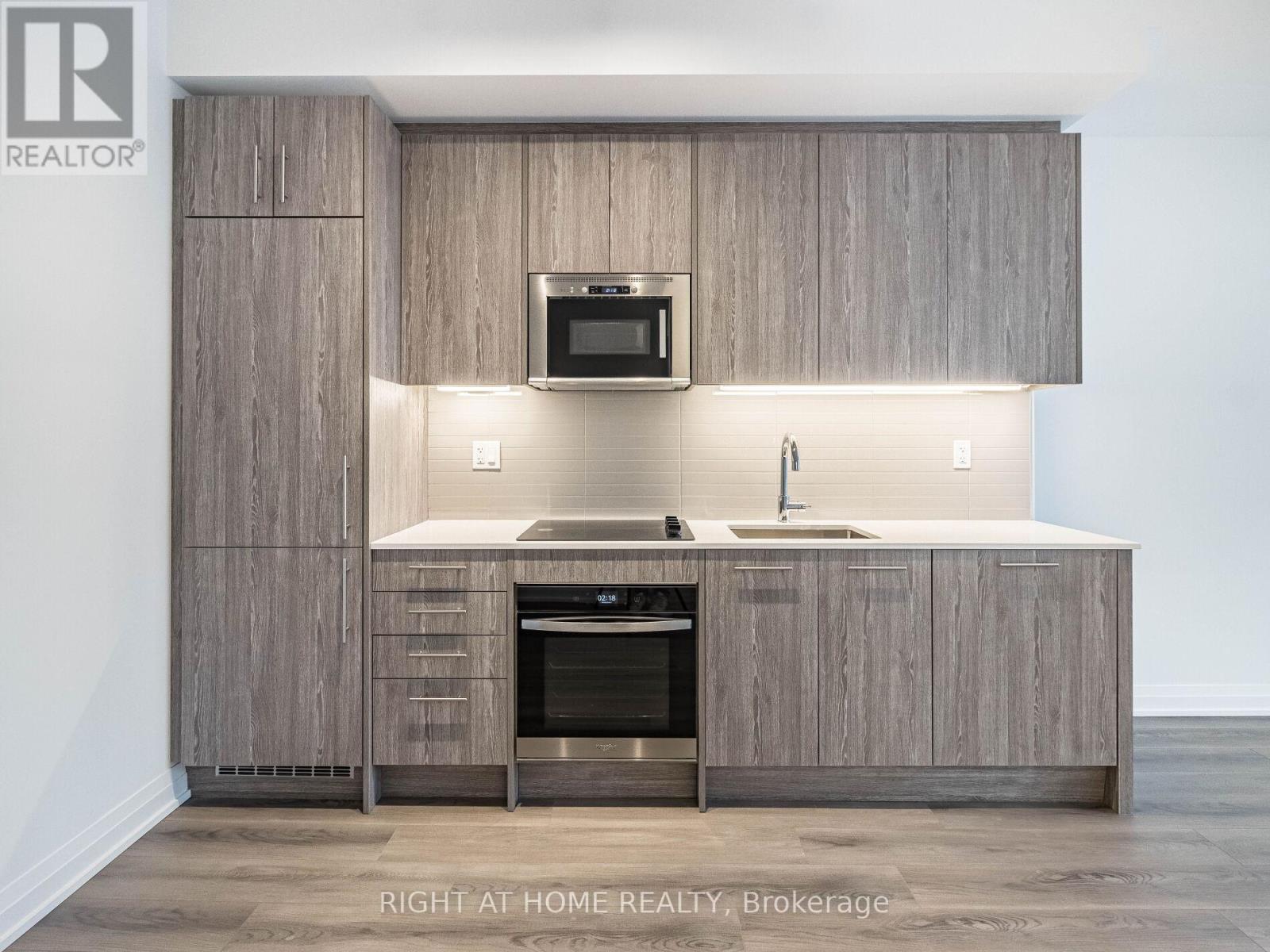 901 - 286 Main Street, Toronto, Ontario  M4C 0B3 - Photo 18 - E12592678