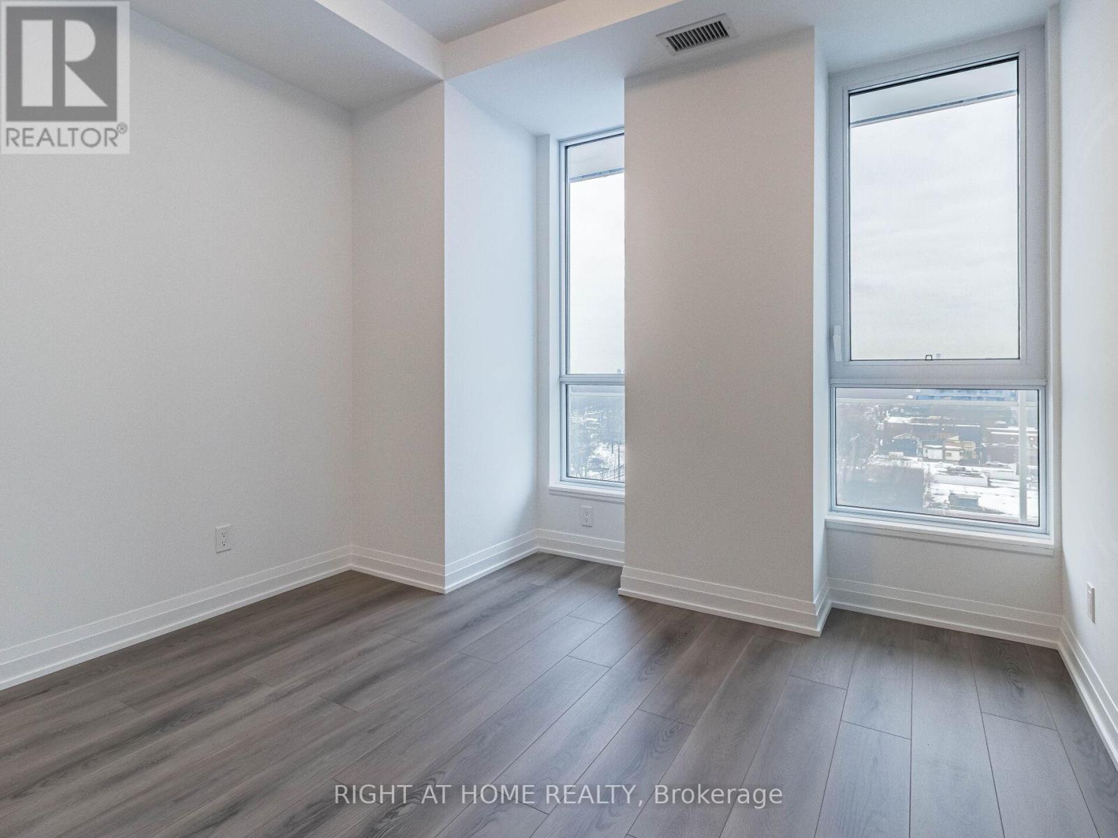 901 - 286 Main Street, Toronto, Ontario  M4C 0B3 - Photo 19 - E12592678