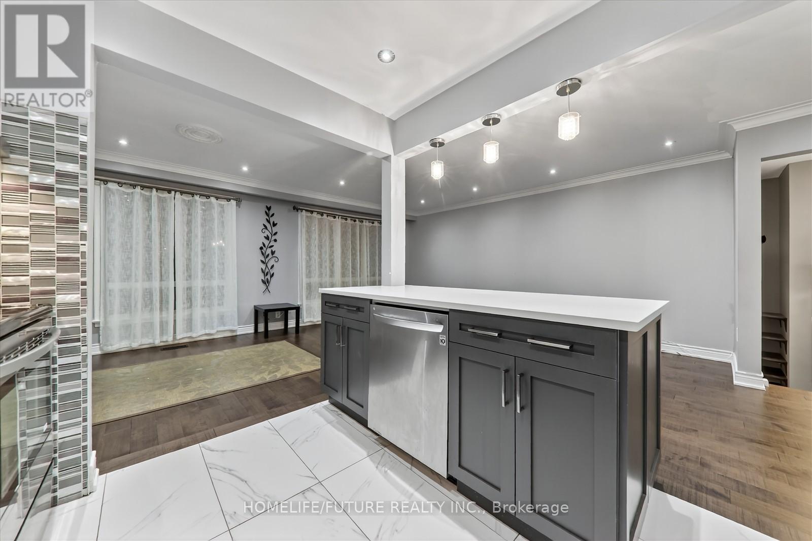 Main - 18 Wetherby Drive, Toronto, Ontario M1J 1L6 - Photo 13 - E12592618