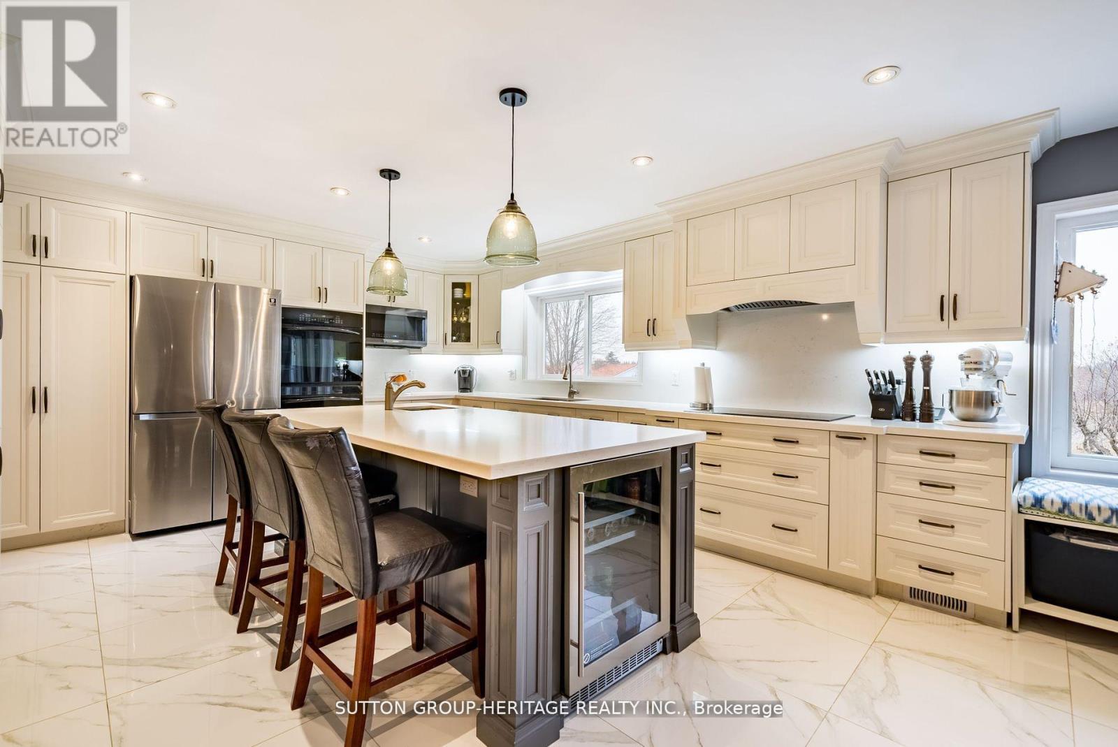 3944 19th Avenue, Markham, Ontario  L6C 1M2 - Photo 6 - N12344073