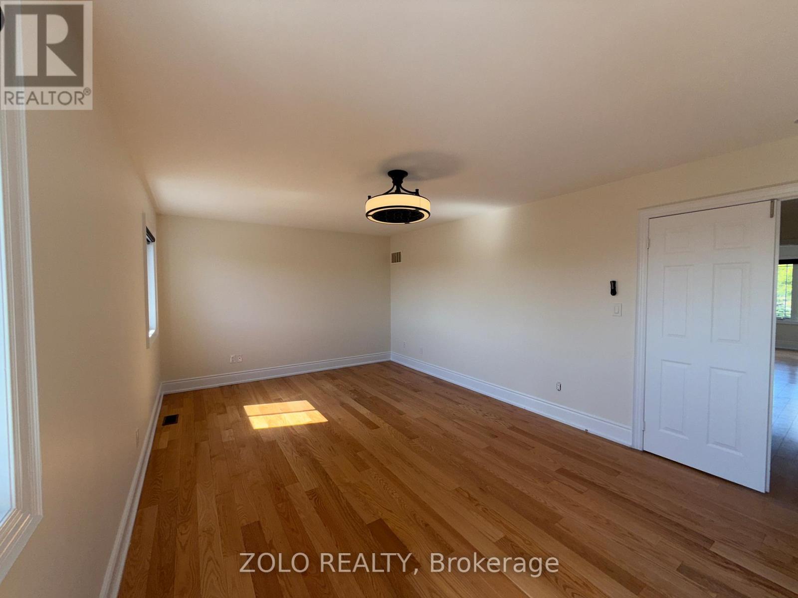 Main And 2nd Floor Only - 89 Slack Street, Bradford West Gwillimbury, Ontario  L3Z 0S5 - Photo 11 - N12402720