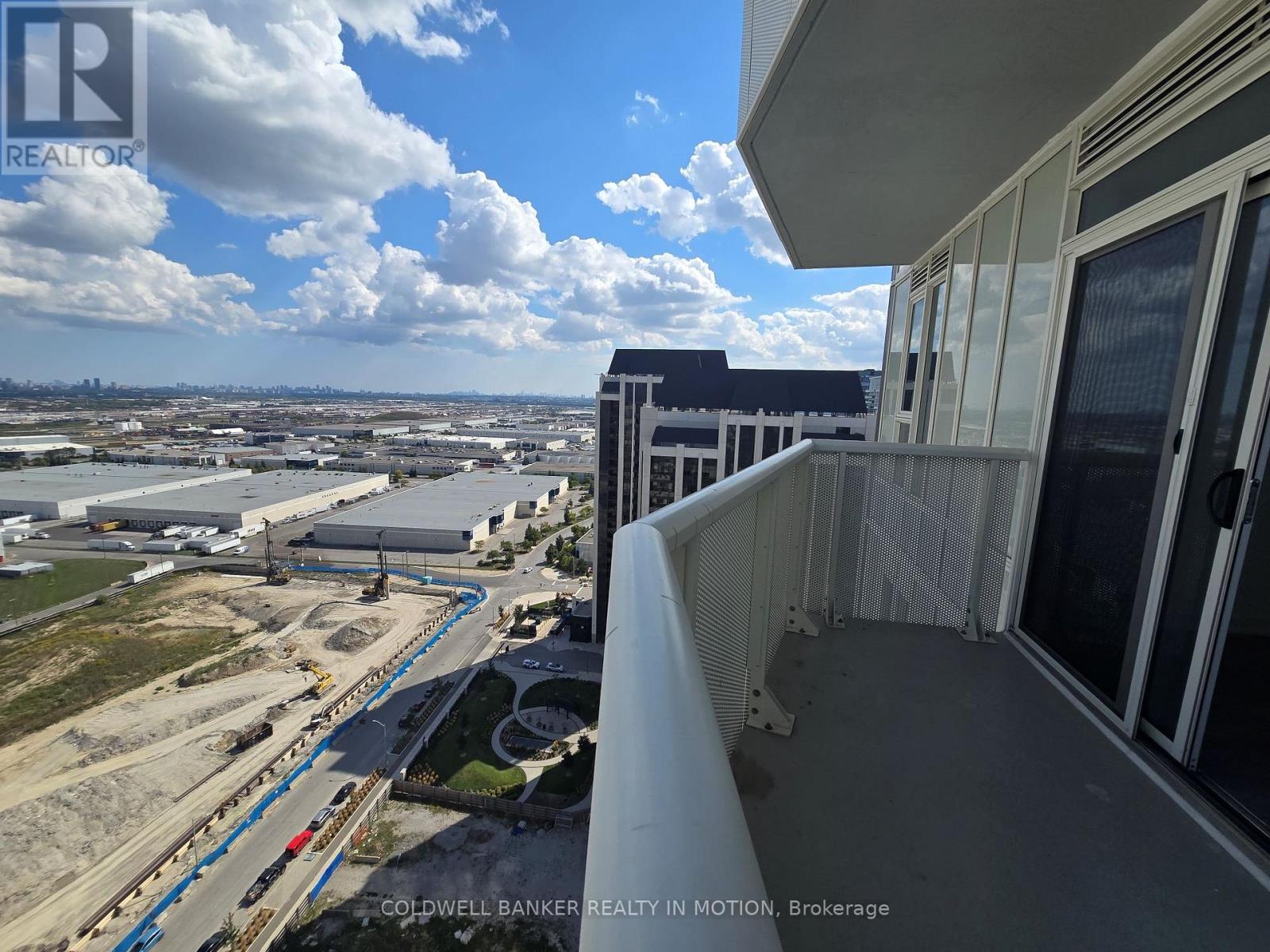 2418 - 10 Abeja Street, Vaughan, Ontario  L4K 0R4 - Photo 23 - N12456446