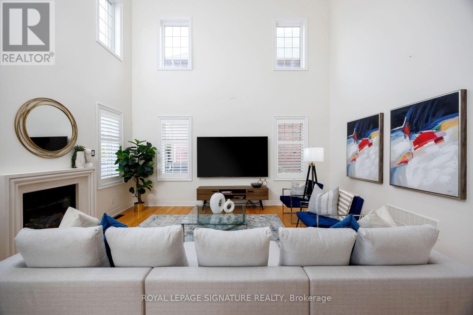 50 Balderson Drive, Vaughan, Ontario  L4H 4A3 - Photo 1 - N12571454