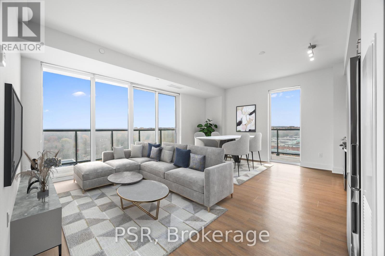 913 - 195 Deerfield Road, Newmarket, Ontario  L3Y 0G4 - Photo 1 - N12575056