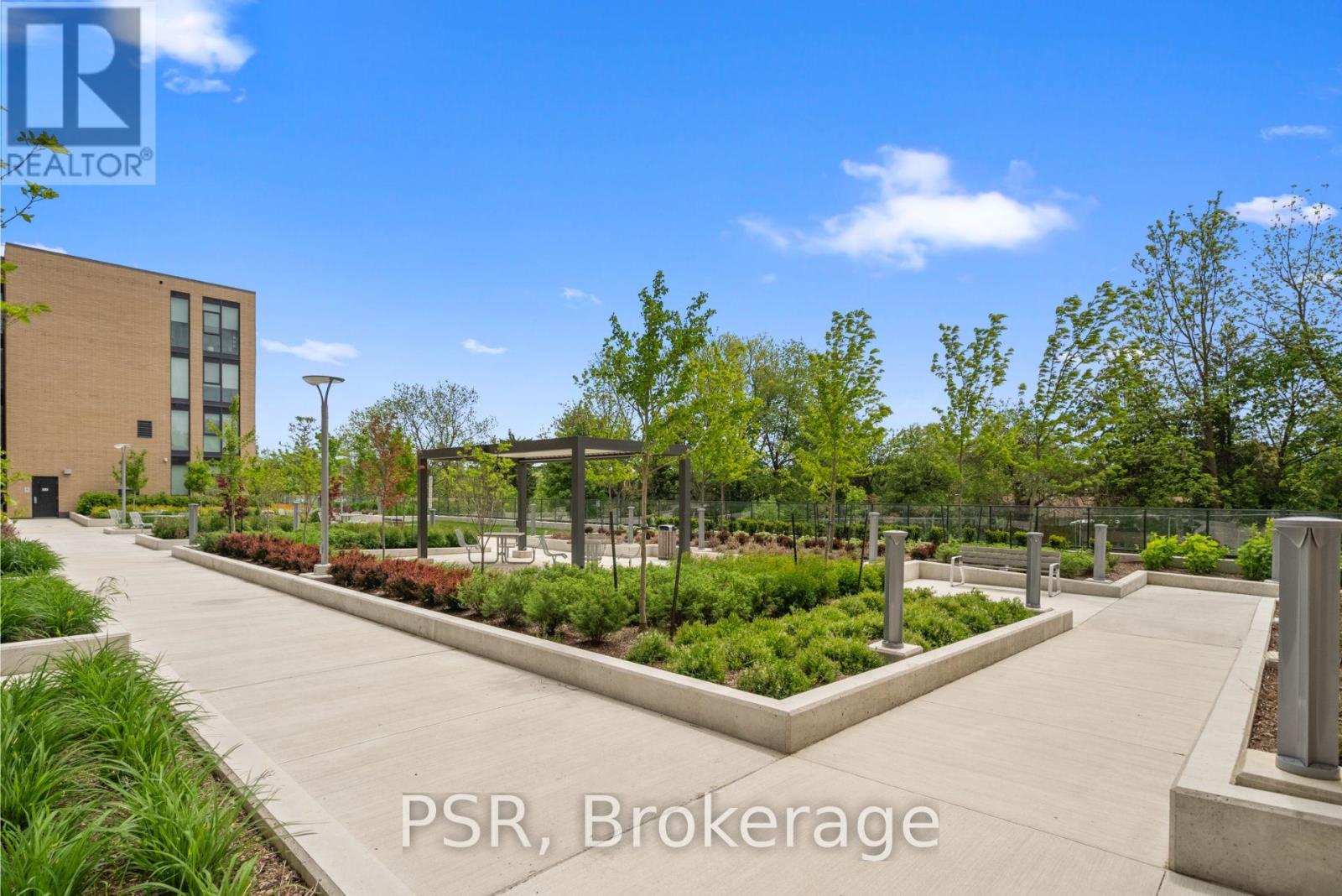 913 - 195 Deerfield Road, Newmarket, Ontario  L3Y 0G4 - Photo 41 - N12575056