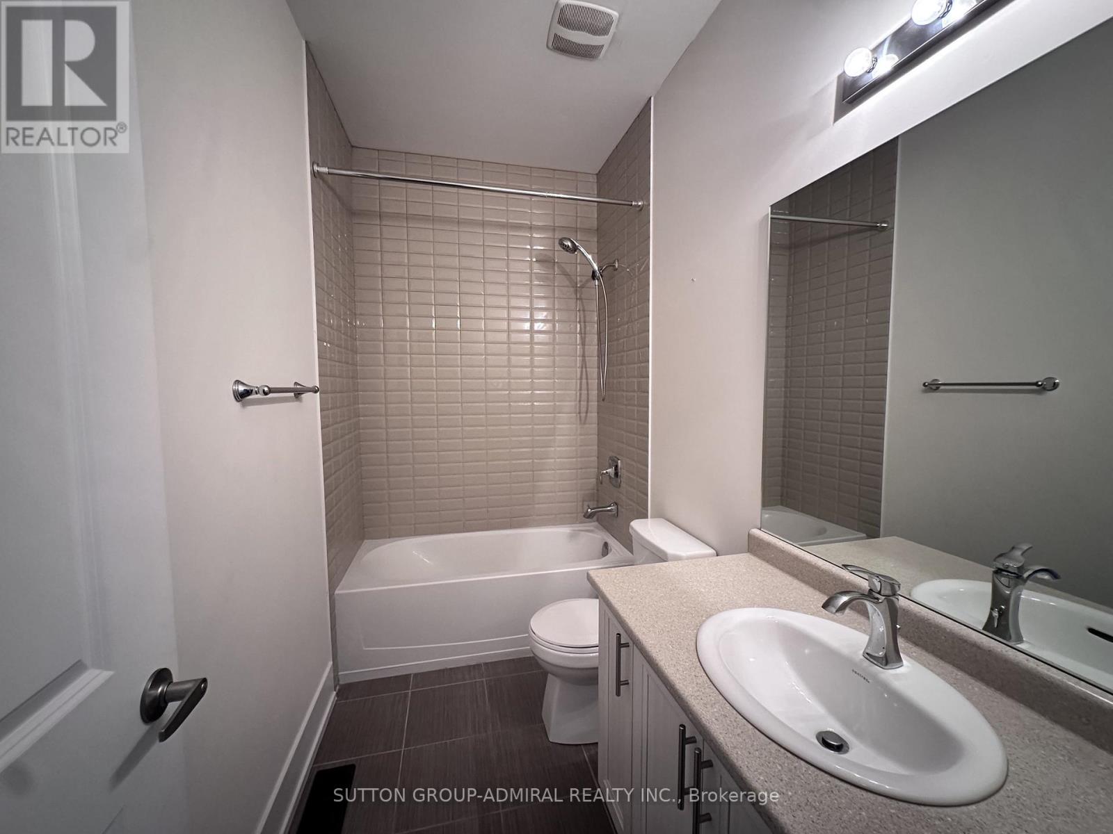 14 Allerton Road, Vaughan, Ontario  L4J 0K1 - Photo 13 - N12591212