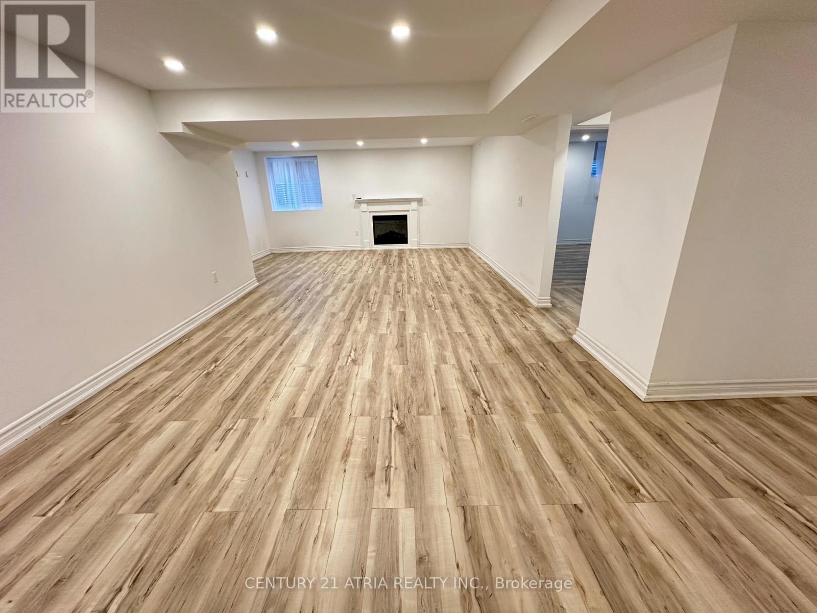 (Basement) - 12 Pearl Gate Court, Richmond Hill, Ontario  L4B 2C6 - Photo 2 - N12587774