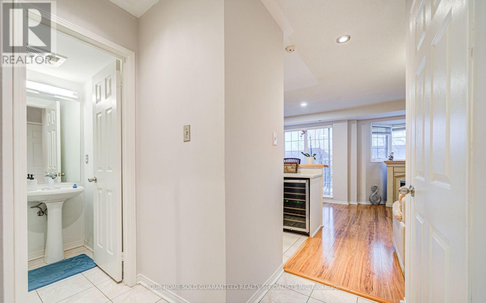 A206 - 15 Cornell Meadows Avenue, Markham, Ontario  L6B 1B6 - Photo 4 - N12589960