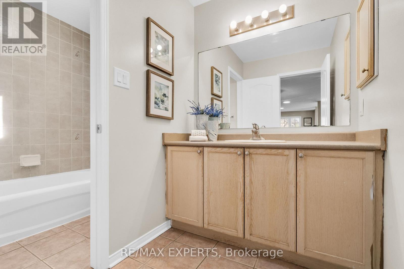 7 Mingay Avenue, Markham, Ontario  L6E 1E3 - Photo 36 - N12591640