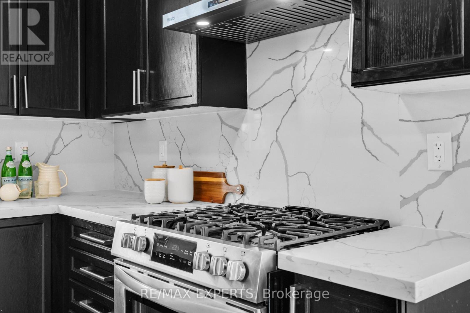 7 Mingay Avenue, Markham, Ontario  L6E 1E3 - Photo 8 - N12591640