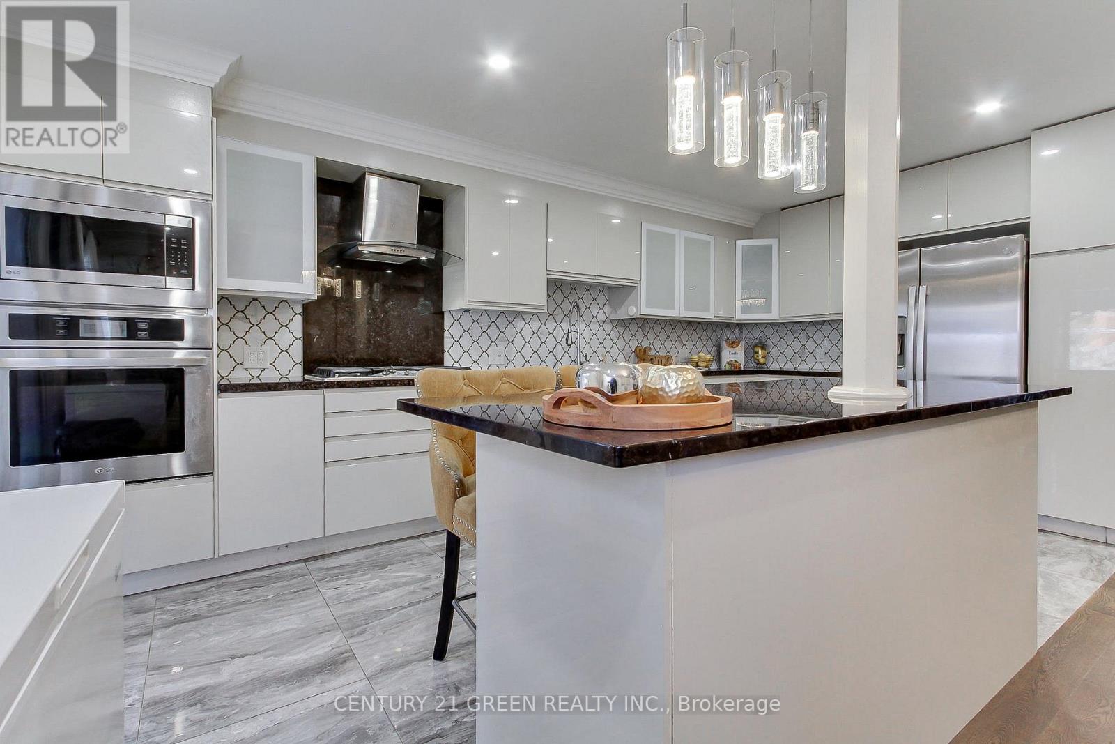 173 Rosanna Crescent, Vaughan, Ontario  L6A 2T4 - Photo 14 - N12591666