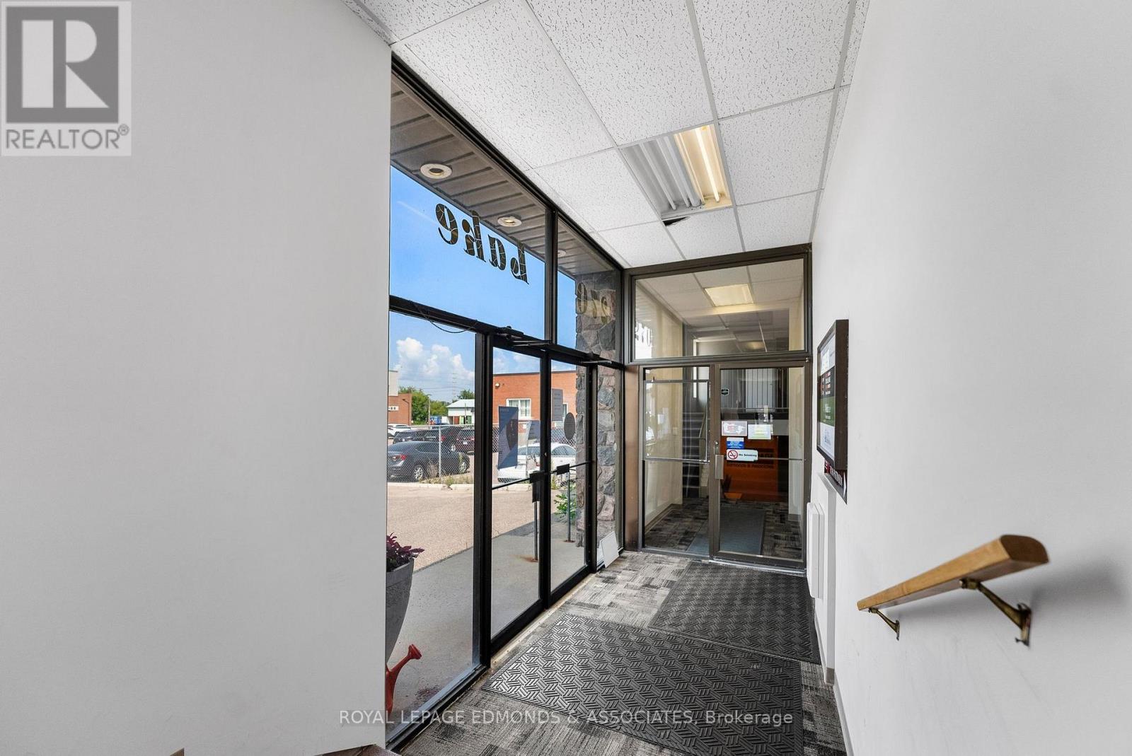 C - 270 Lake Street, Pembroke, Ontario  K8A 7Y9 - Photo 7 - X12445714