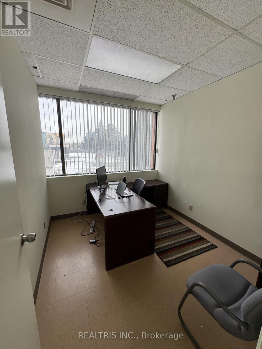 205 - 1020 Denison Street, Markham, Ontario  L3R 3W5 - Photo 10 - N12591794