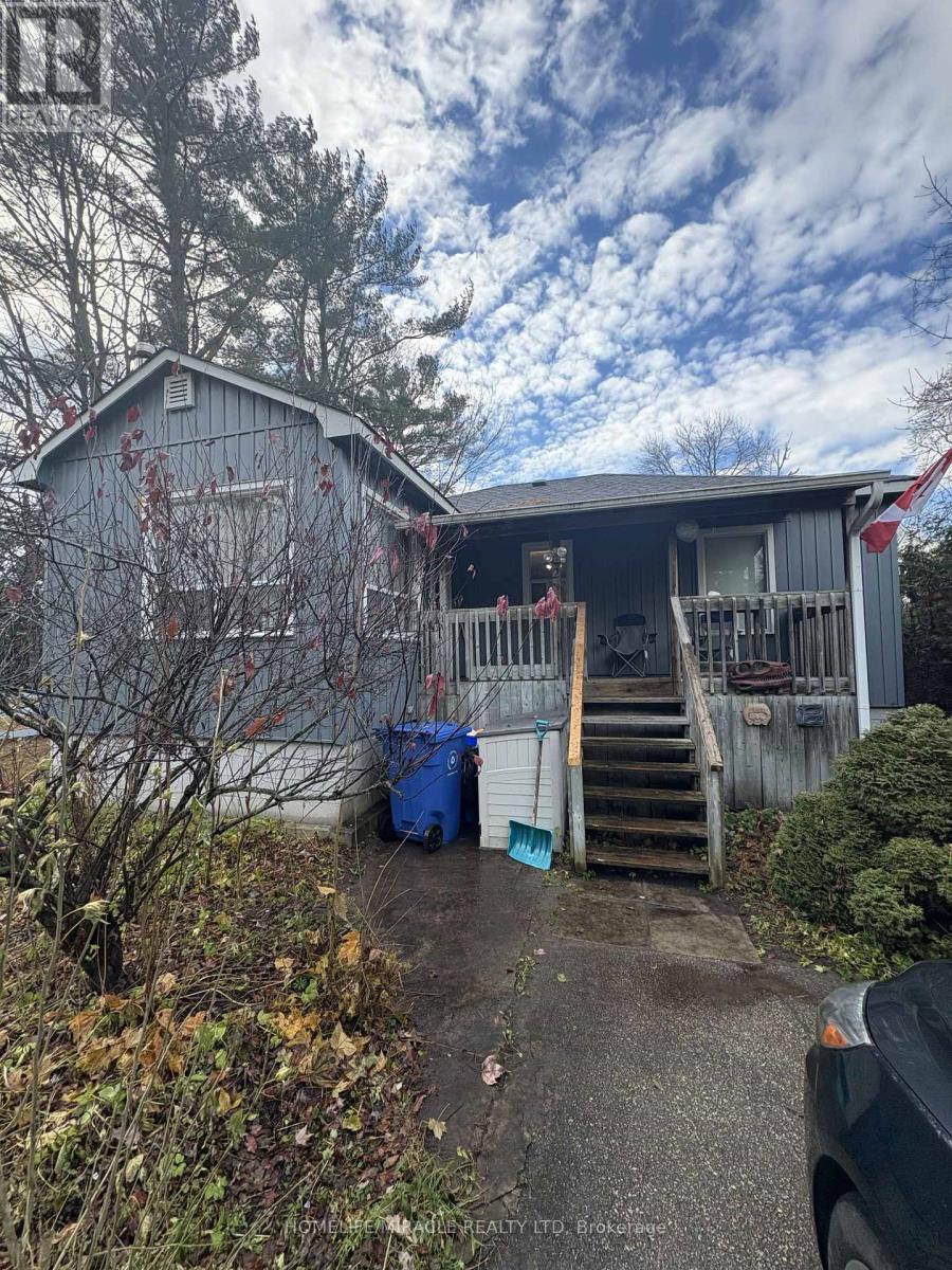 2 DELLA STREET, Georgina, Ontario