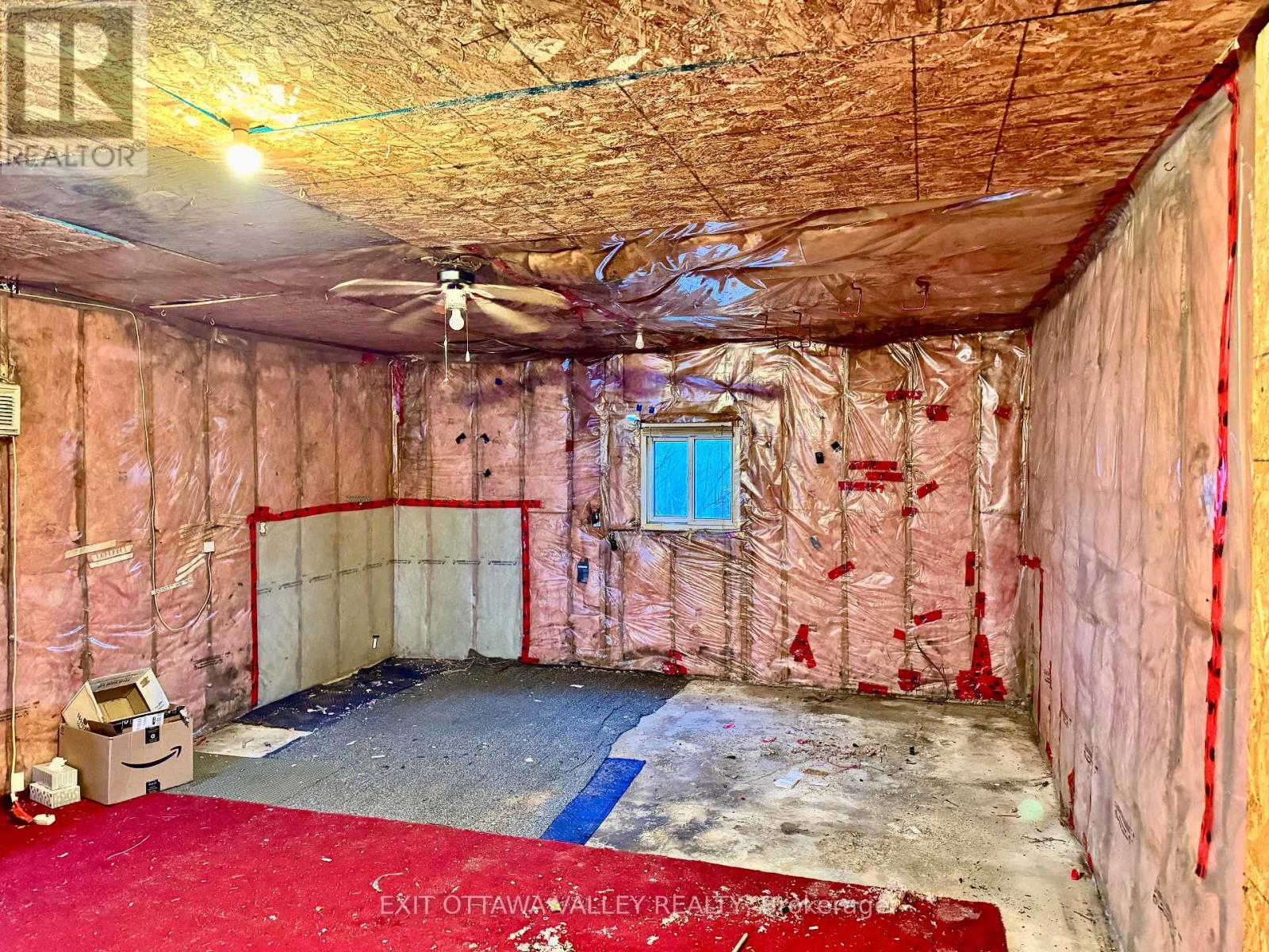 13 Grace Street, Whitewater Region, Ontario K0J 2L0 - Photo 28 - X12576762