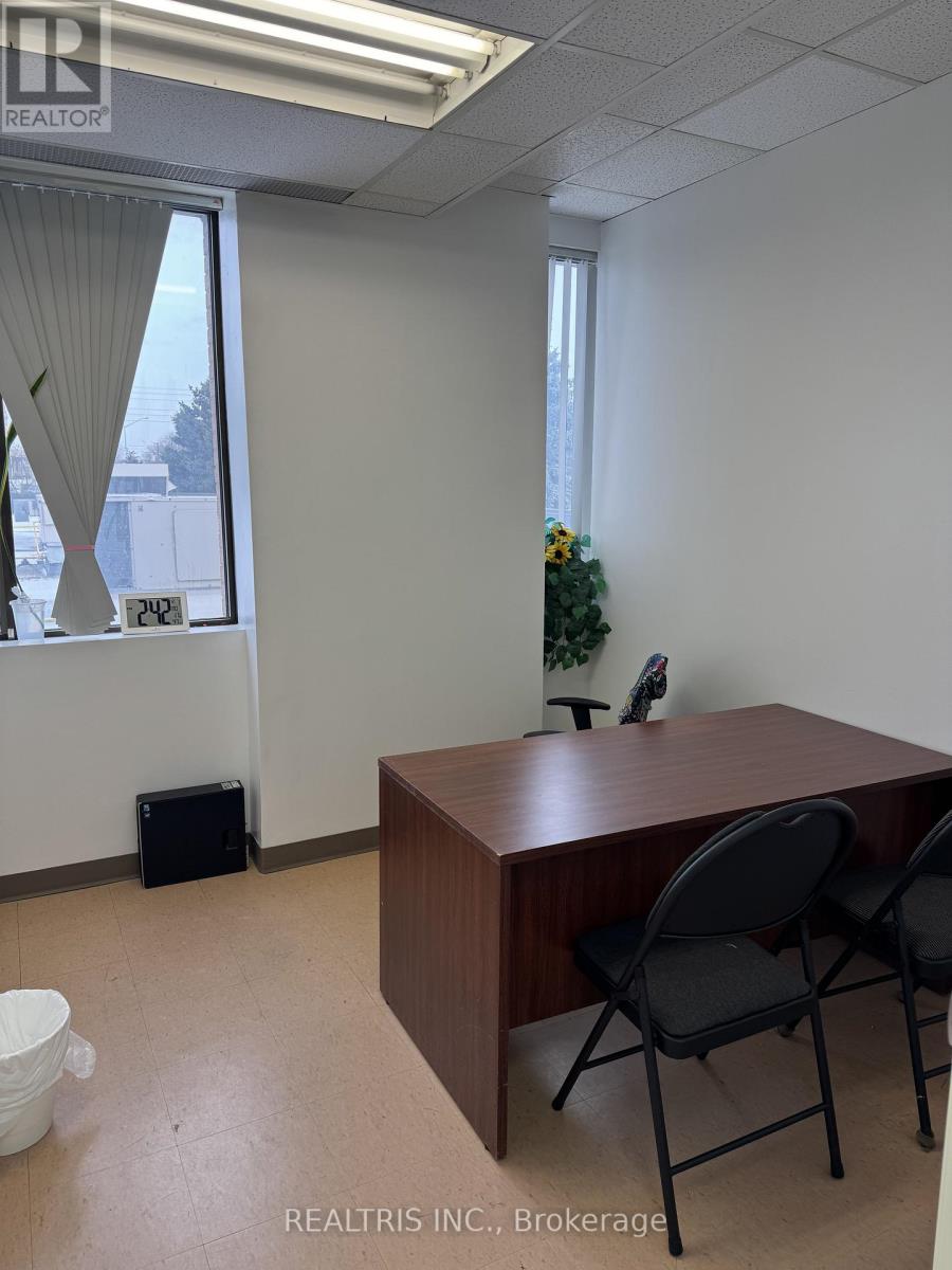 205 - 1020 Denison Street, Markham, Ontario  L3R 3W5 - Photo 8 - N12591794