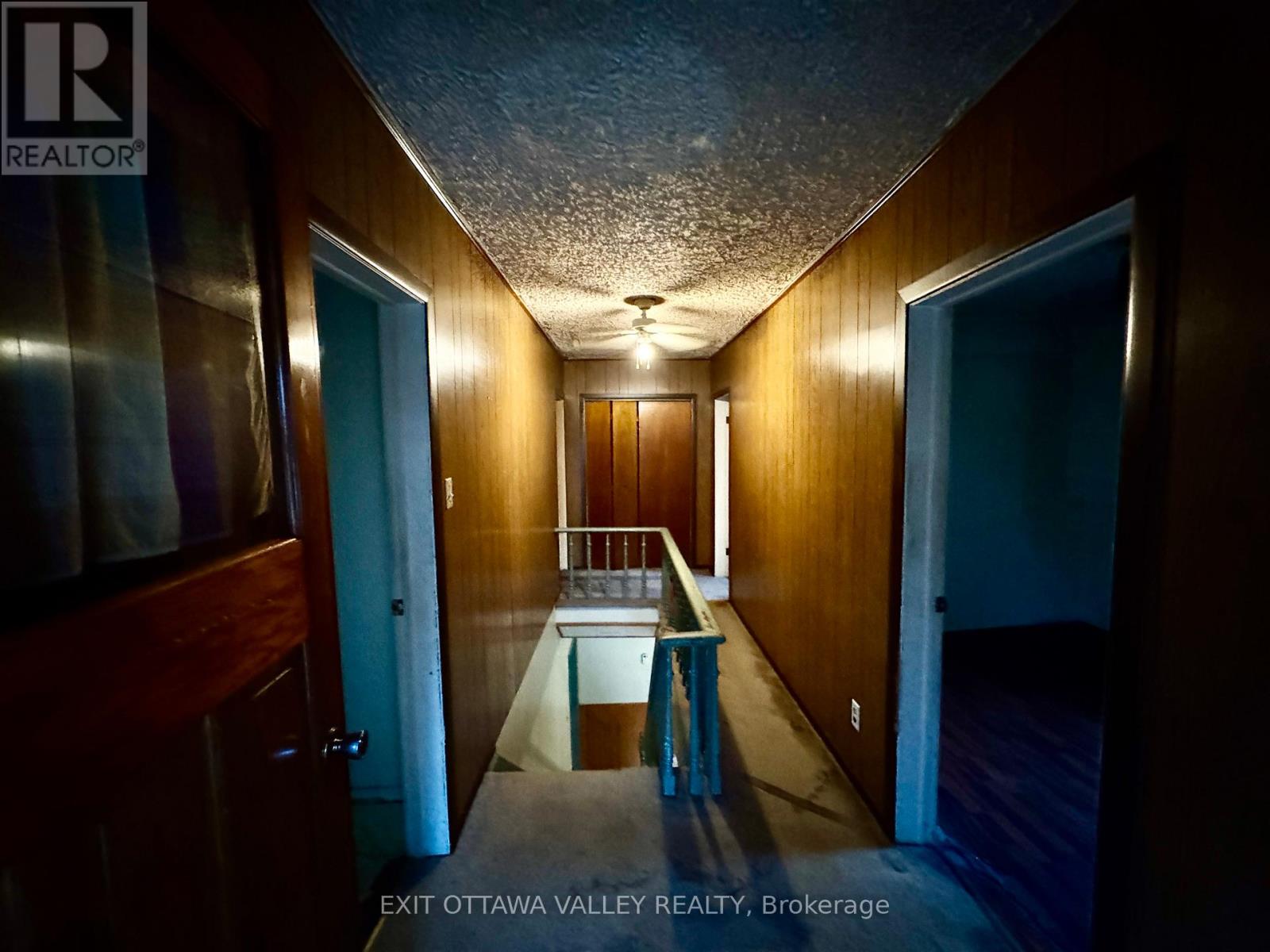 13 Grace Street, Whitewater Region, Ontario K0J 2L0 - Photo 25 - X12576762