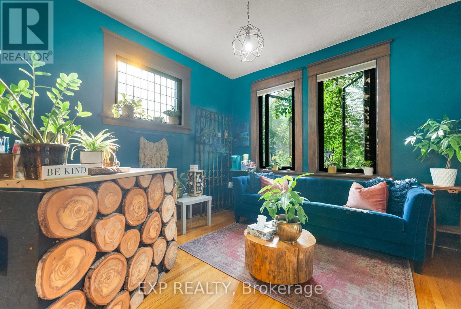 48 Hall Avenue E, Renfrew, Ontario  K7V 2S3 - Photo 14 - X12592512