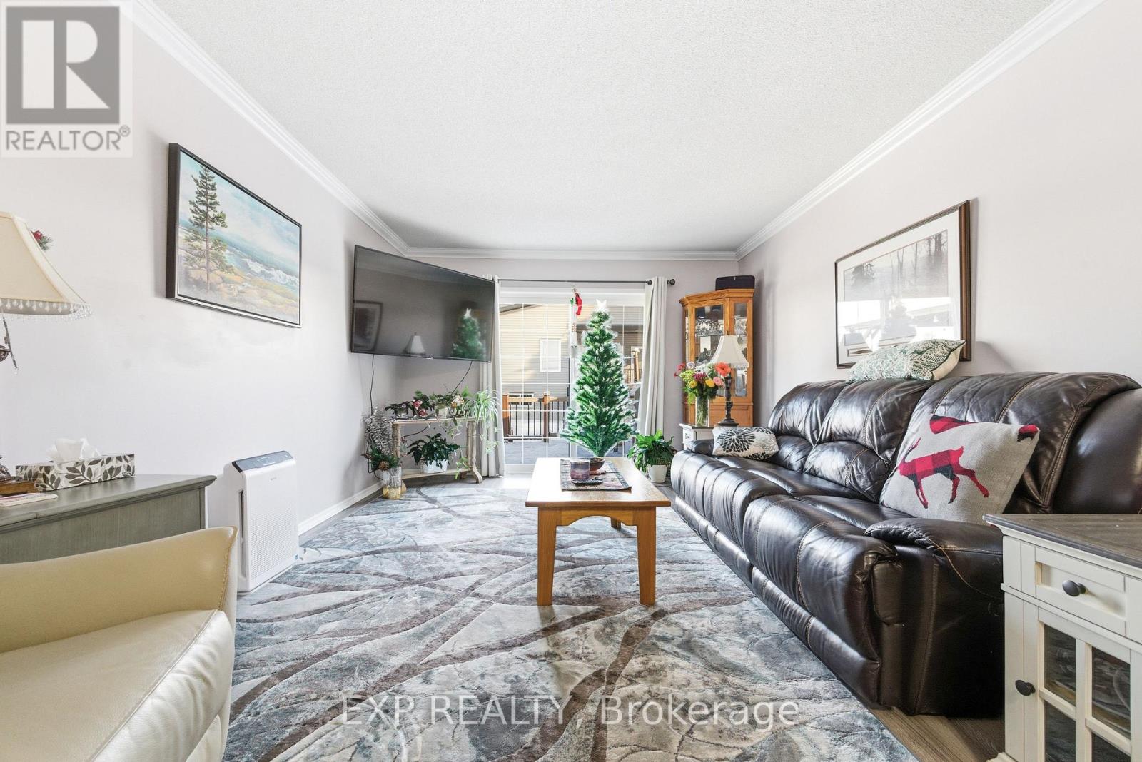 421 Mayhew Street, Renfrew, Ontario K7V 4L4 - Photo 13 - X12592556