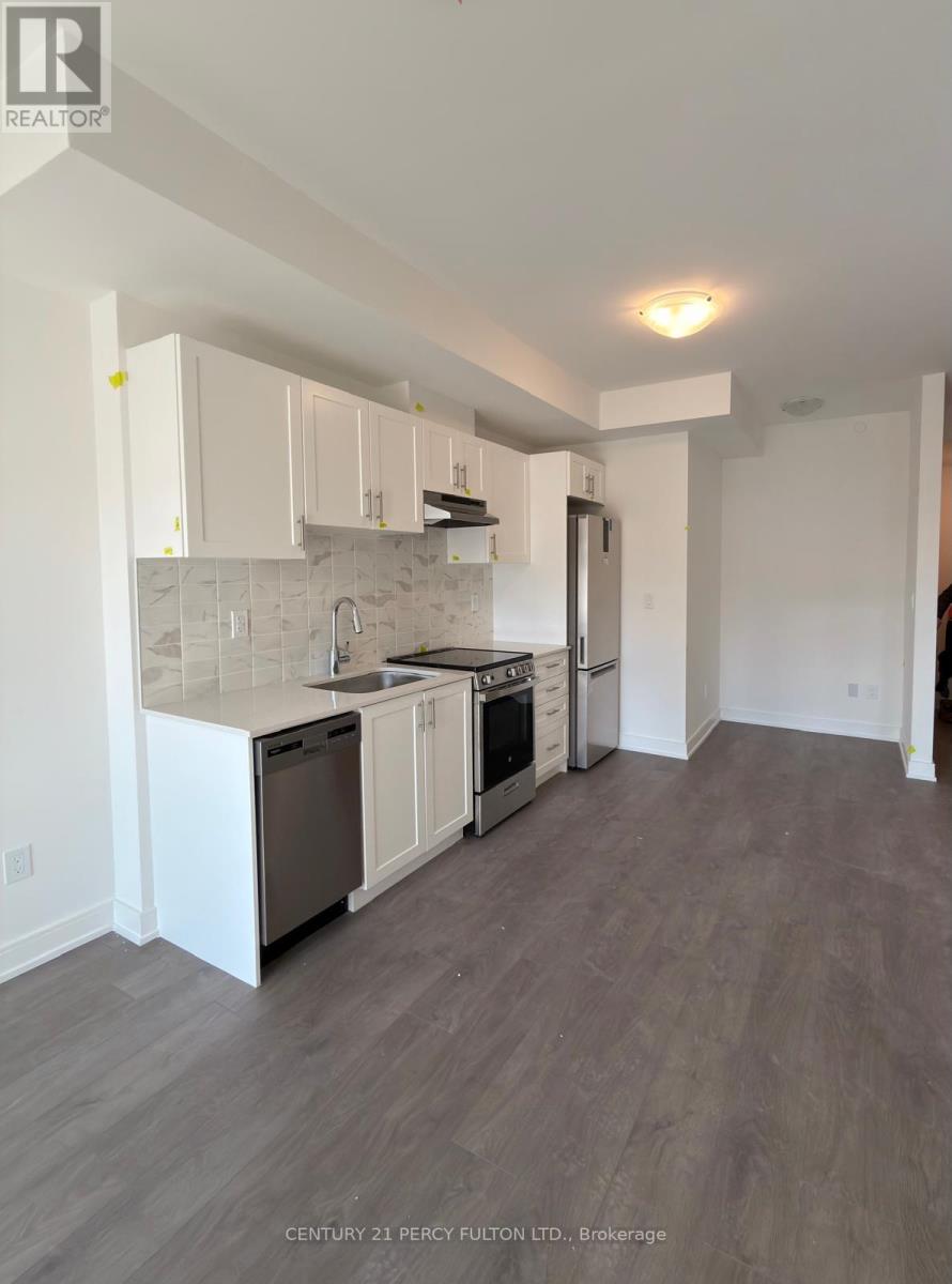 609 - 705 Davis Drive, Newmarket, Ontario  L3Y 2R3 - Photo 2 - N12591964