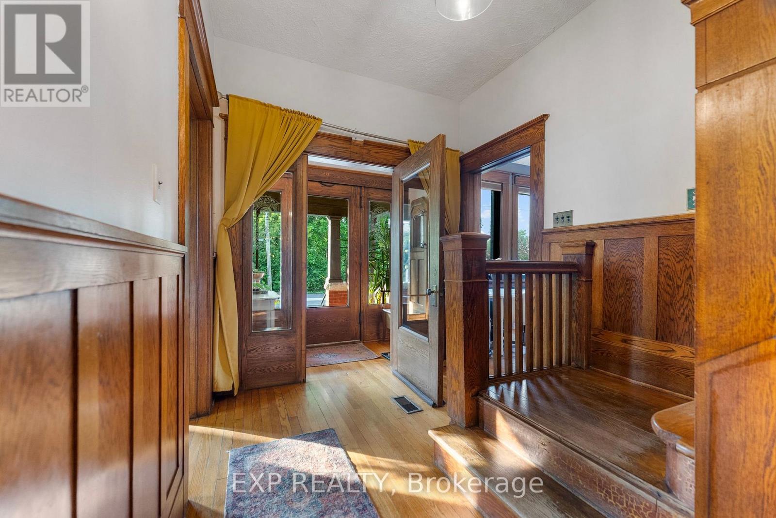 48 Hall Avenue E, Renfrew, Ontario  K7V 2S3 - Photo 7 - X12592512