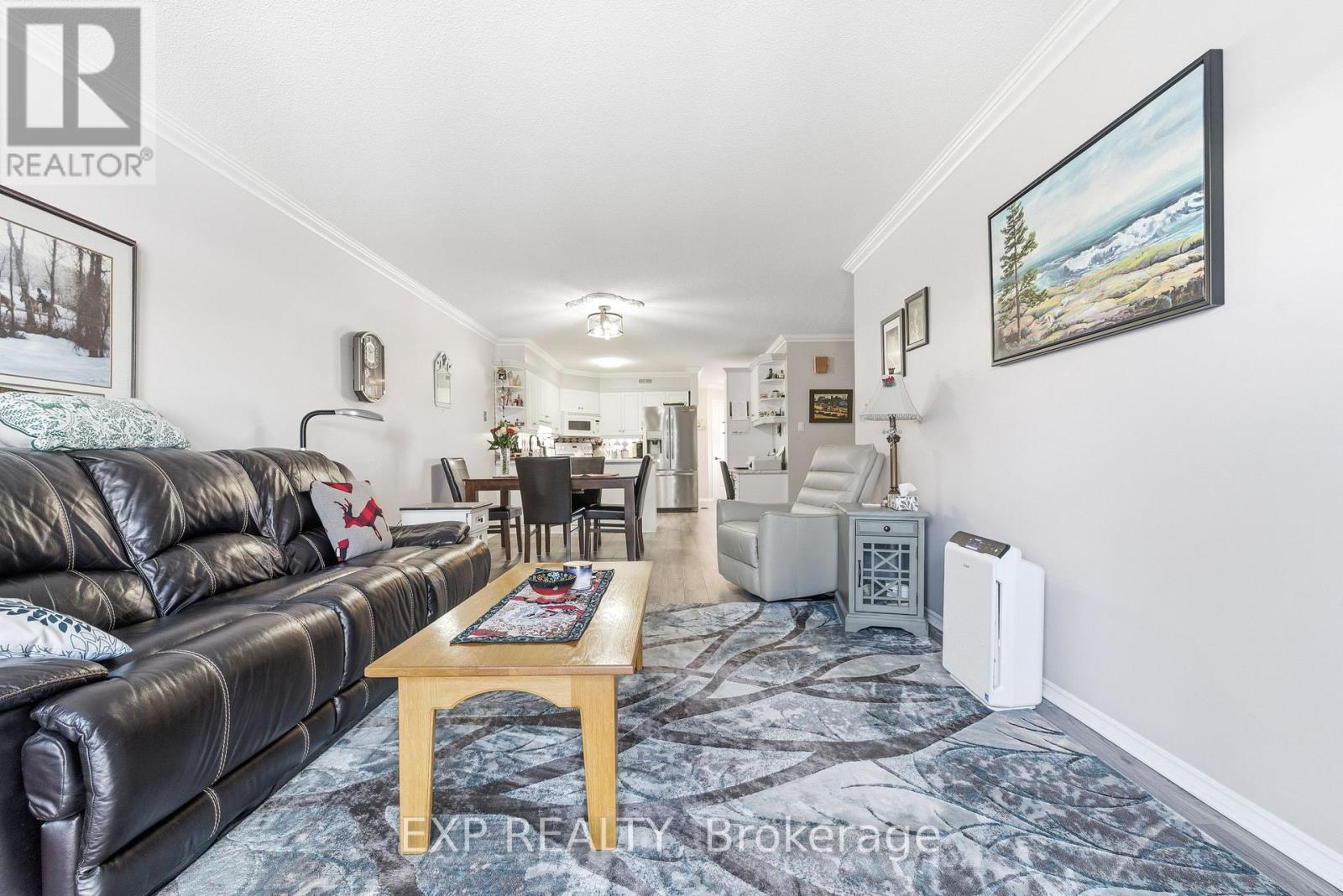 421 Mayhew Street, Renfrew, Ontario K7V 4L4 - Photo 11 - X12592556