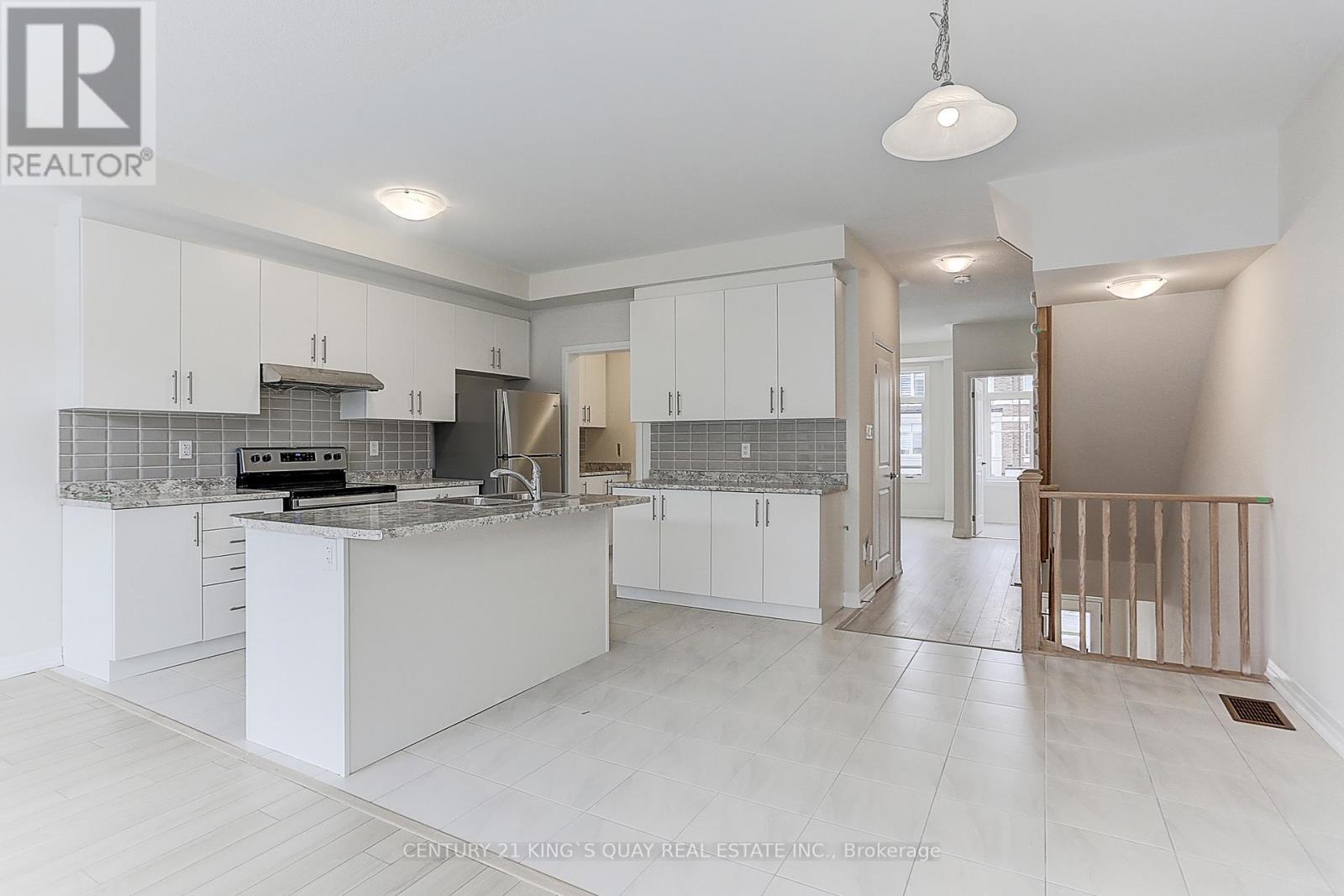 27 Floyd Ford Way, Markham (Box Grove), Ontario  L6B 1R2 - Photo 18 - N12592058