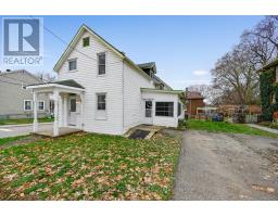 56 NORTH AUGUSTA ROAD, Brockville, Ontario