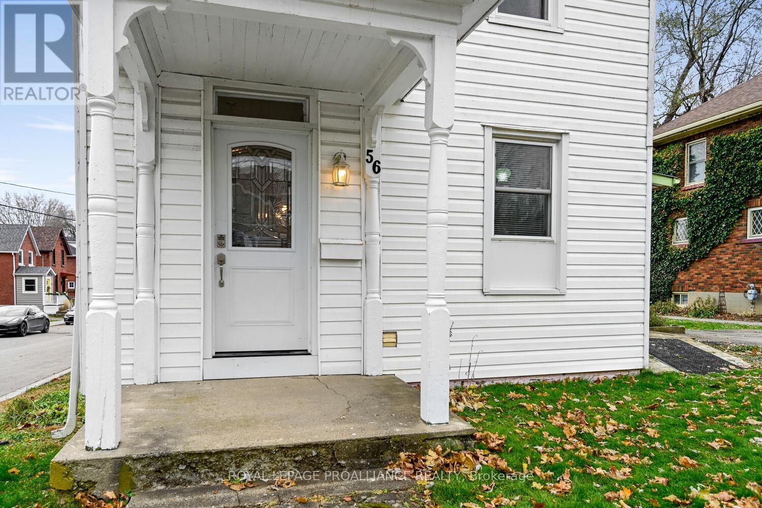 56 North Augusta Road, Brockville, Ontario K6V 2X6 - Photo 7 - X12591758