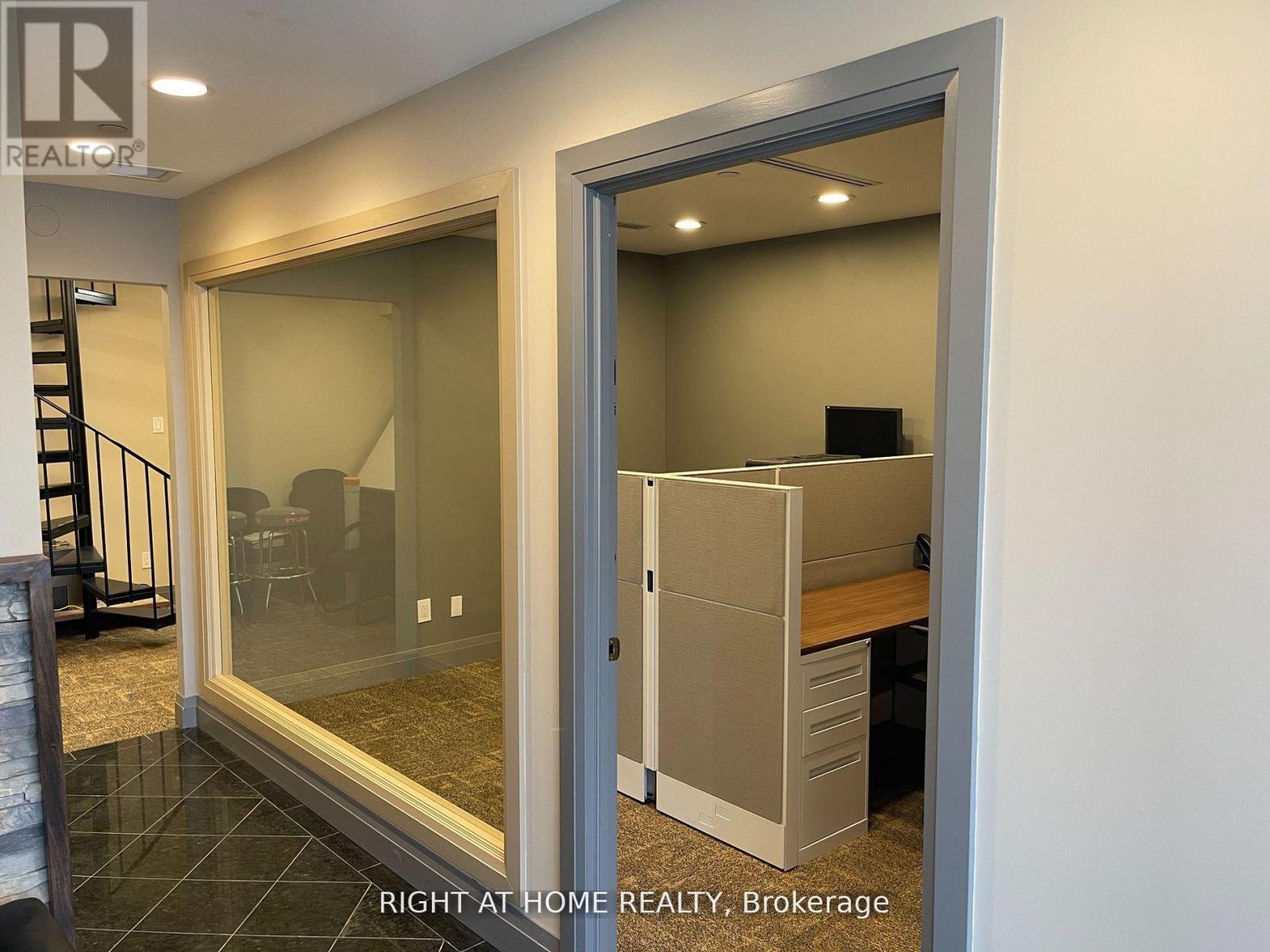 12 - 160 Cidermill Avenue, Vaughan, Ontario  L4K 4K5 - Photo 6 - N12591950