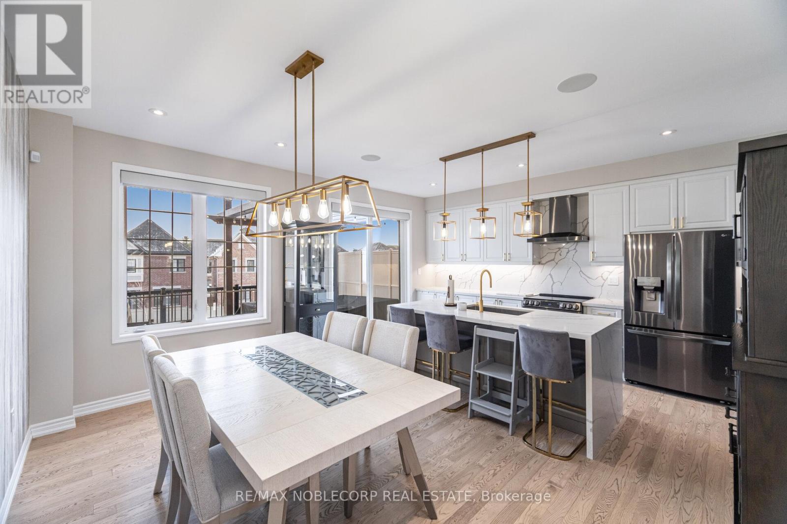 325 Kleinburg Summit Way, Vaughan, Ontario  L4H 4S7 - Photo 13 - N12592066