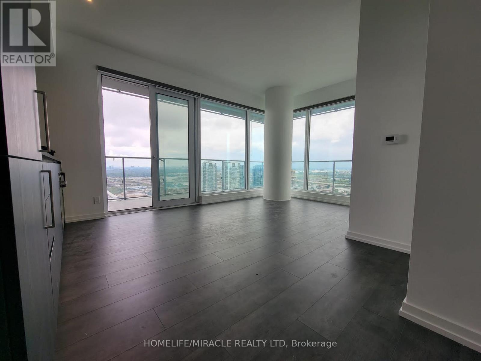 4212 - 7890 JANE STREET, Vaughan, Ontario