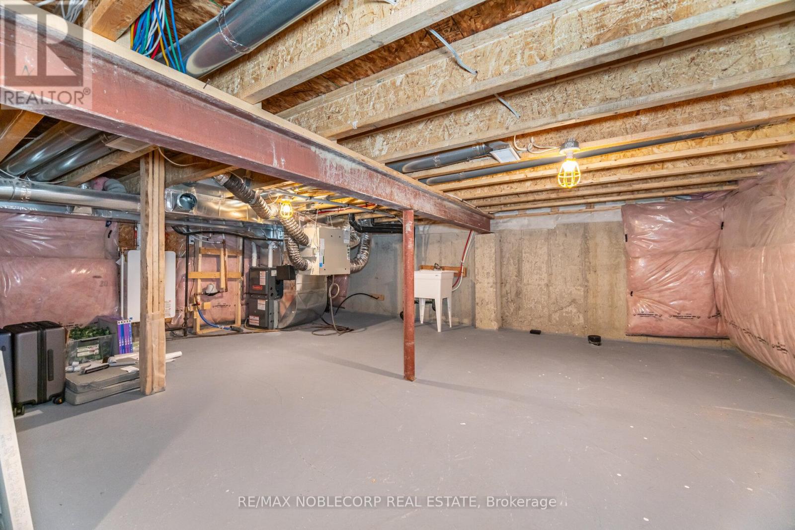 325 Kleinburg Summit Way, Vaughan, Ontario  L4H 4S7 - Photo 38 - N12592066