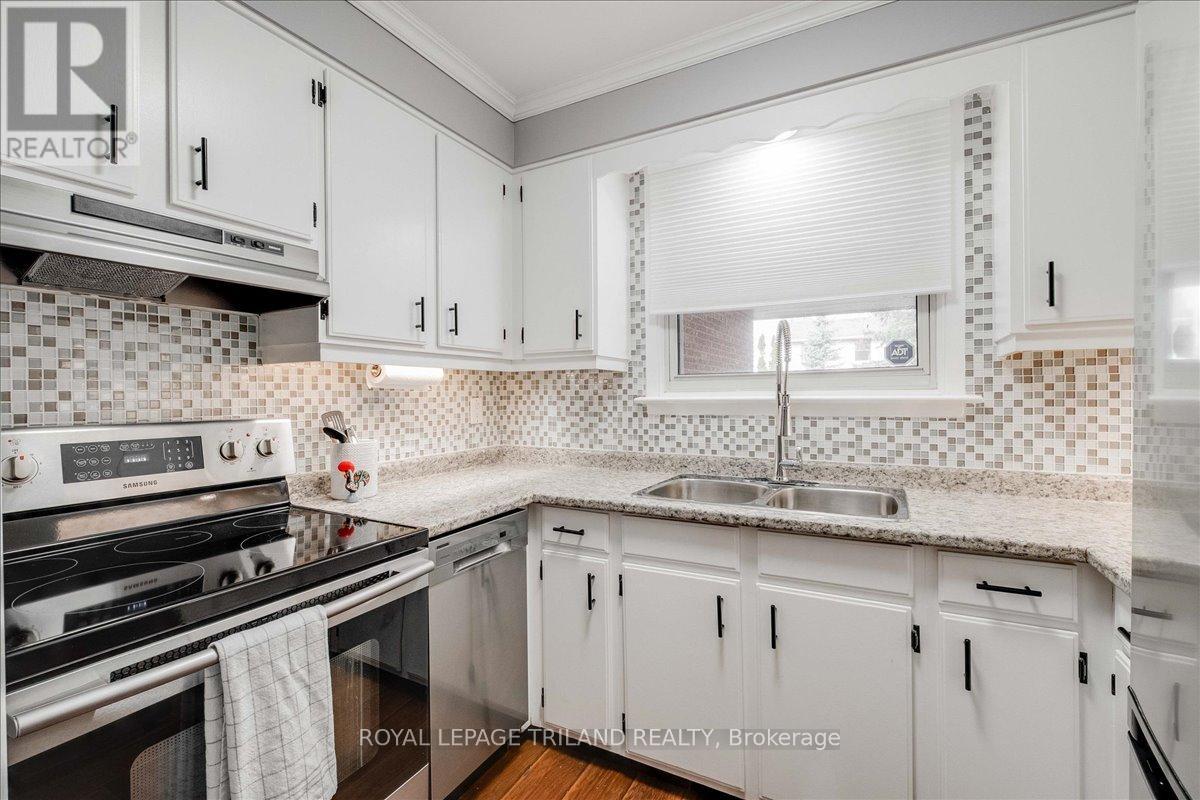 120 - 1330 Jalna Boulevard, London South, Ontario  N6E 2H7 - Photo 8 - X12578656