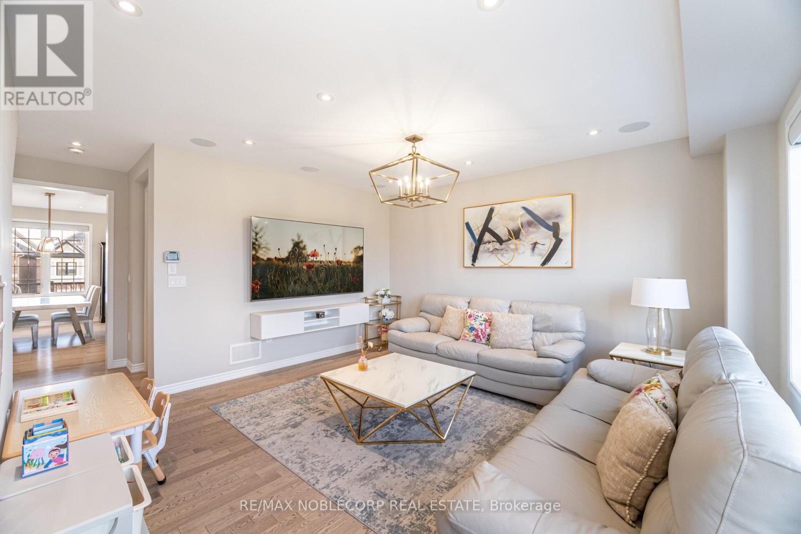 325 Kleinburg Summit Way, Vaughan, Ontario  L4H 4S7 - Photo 21 - N12592066