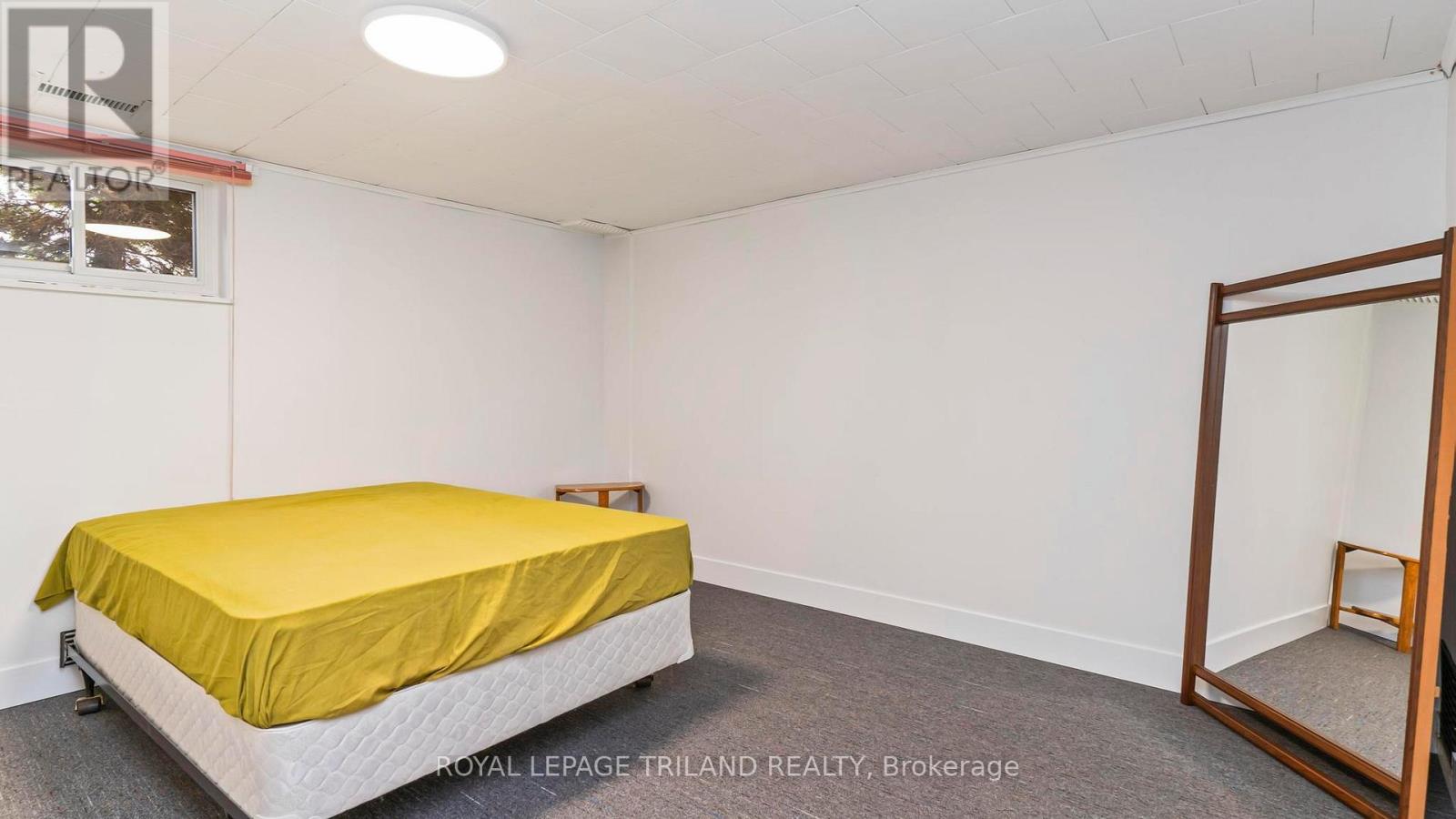 Photo 30 of 43 for 17 Clemens Street