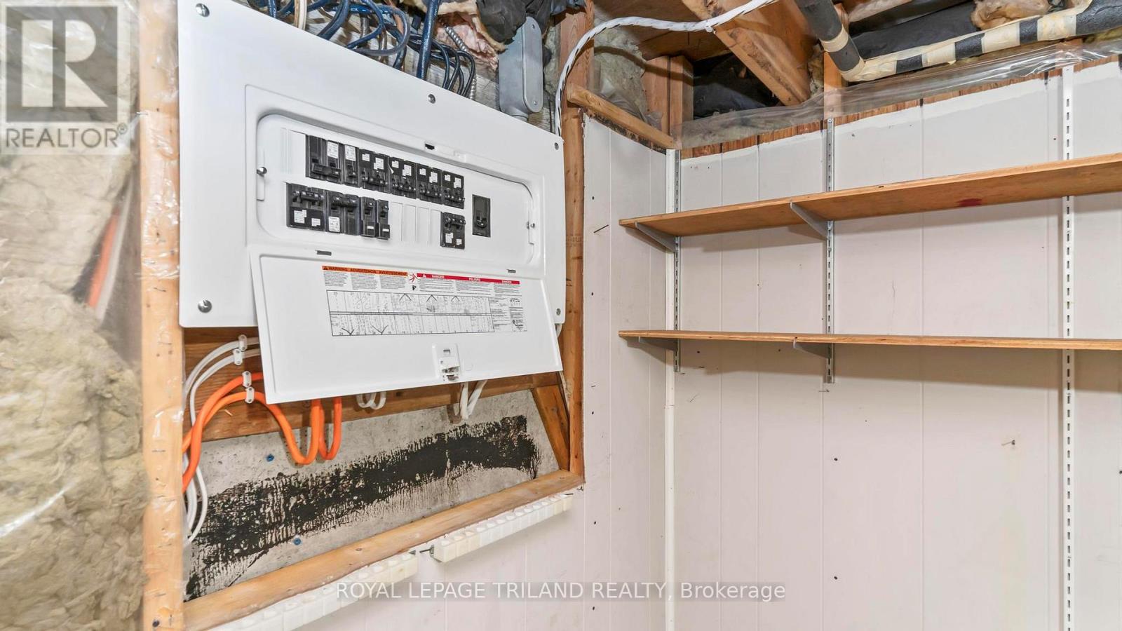 Photo 33 of 43 for 17 Clemens Street