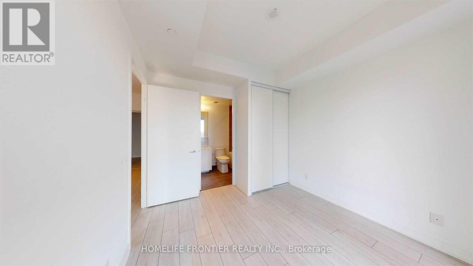 2805 - 950 Portage Parkway, Vaughan, Ontario  L4K 0J7 - Photo 6 - N12592060