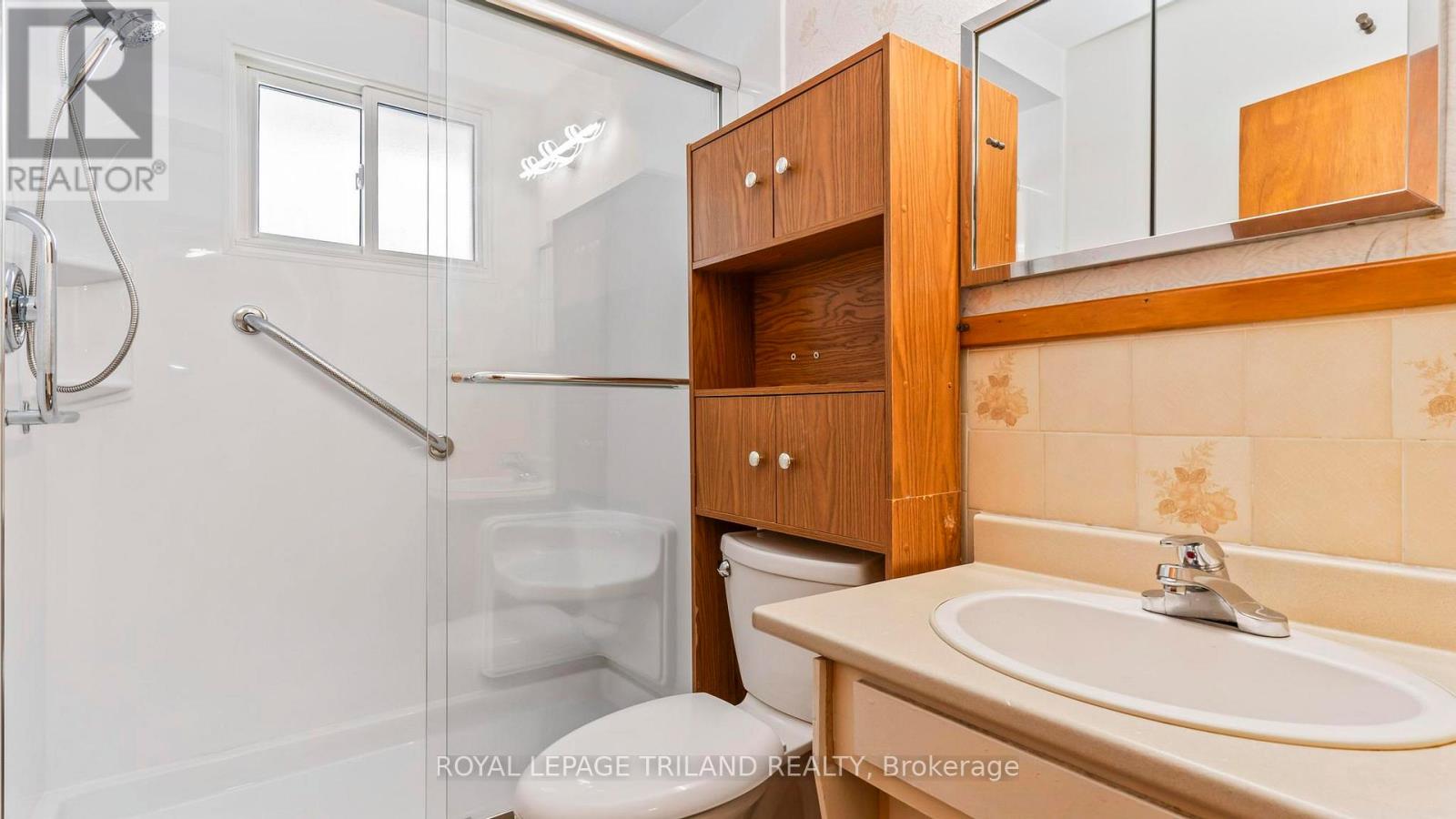 17 Clemens Street, London East, Ontario  N5Y 1H5 - Photo 14 - X12588586