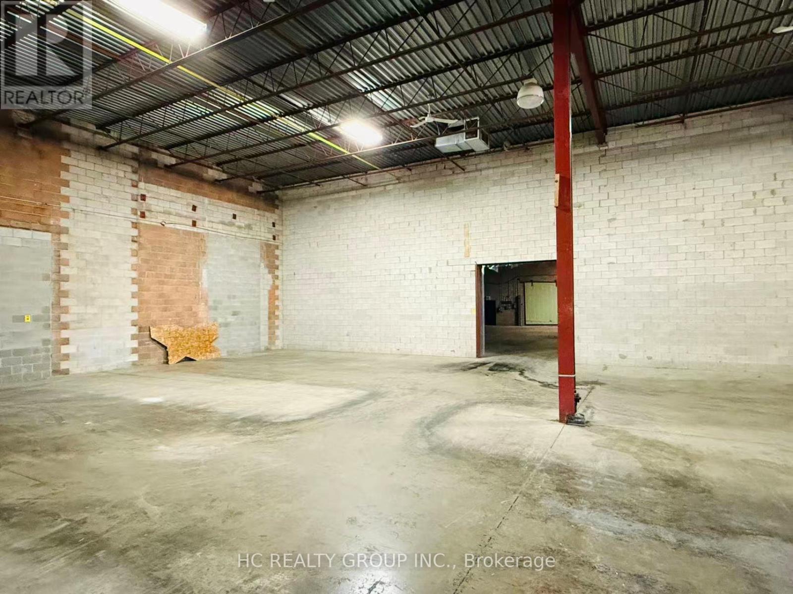 10 - 240 Industrial Parkway, Aurora, Ontario  L4G 3V6 - Photo 3 - N12592074