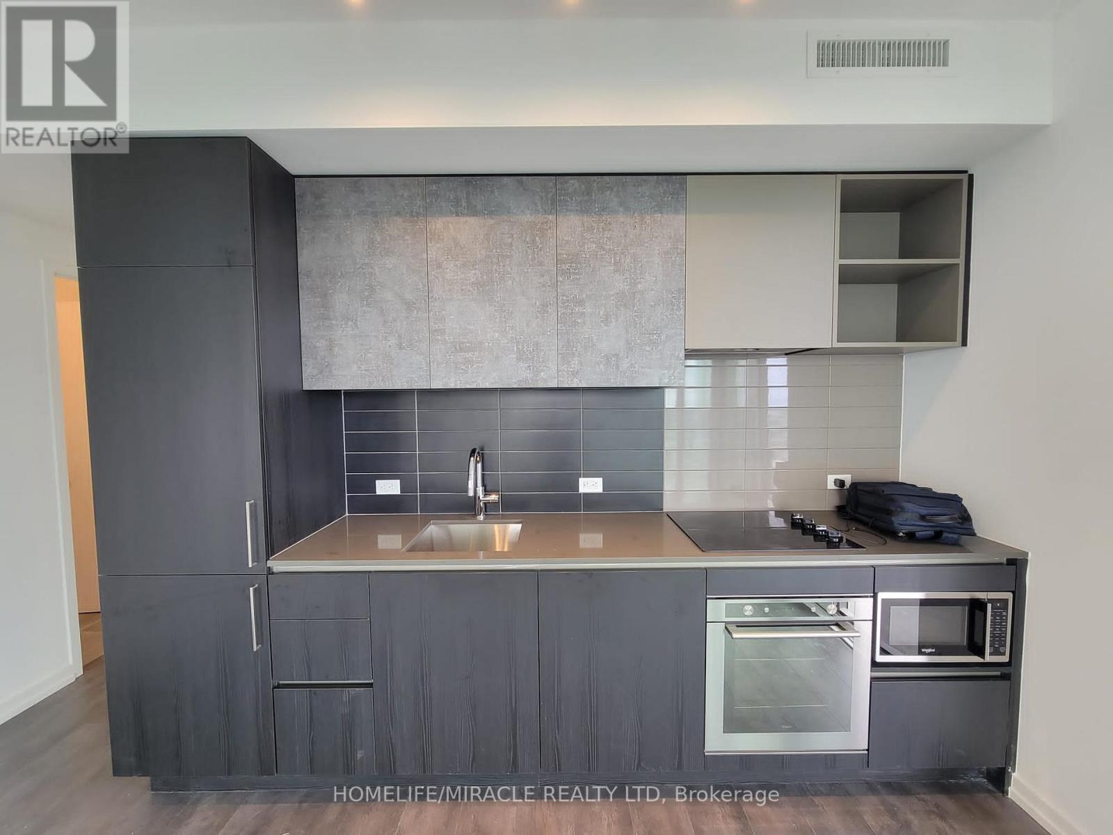 4212 - 7890 Jane Street, Vaughan, Ontario  L4K 0K9 - Photo 6 - N12592068