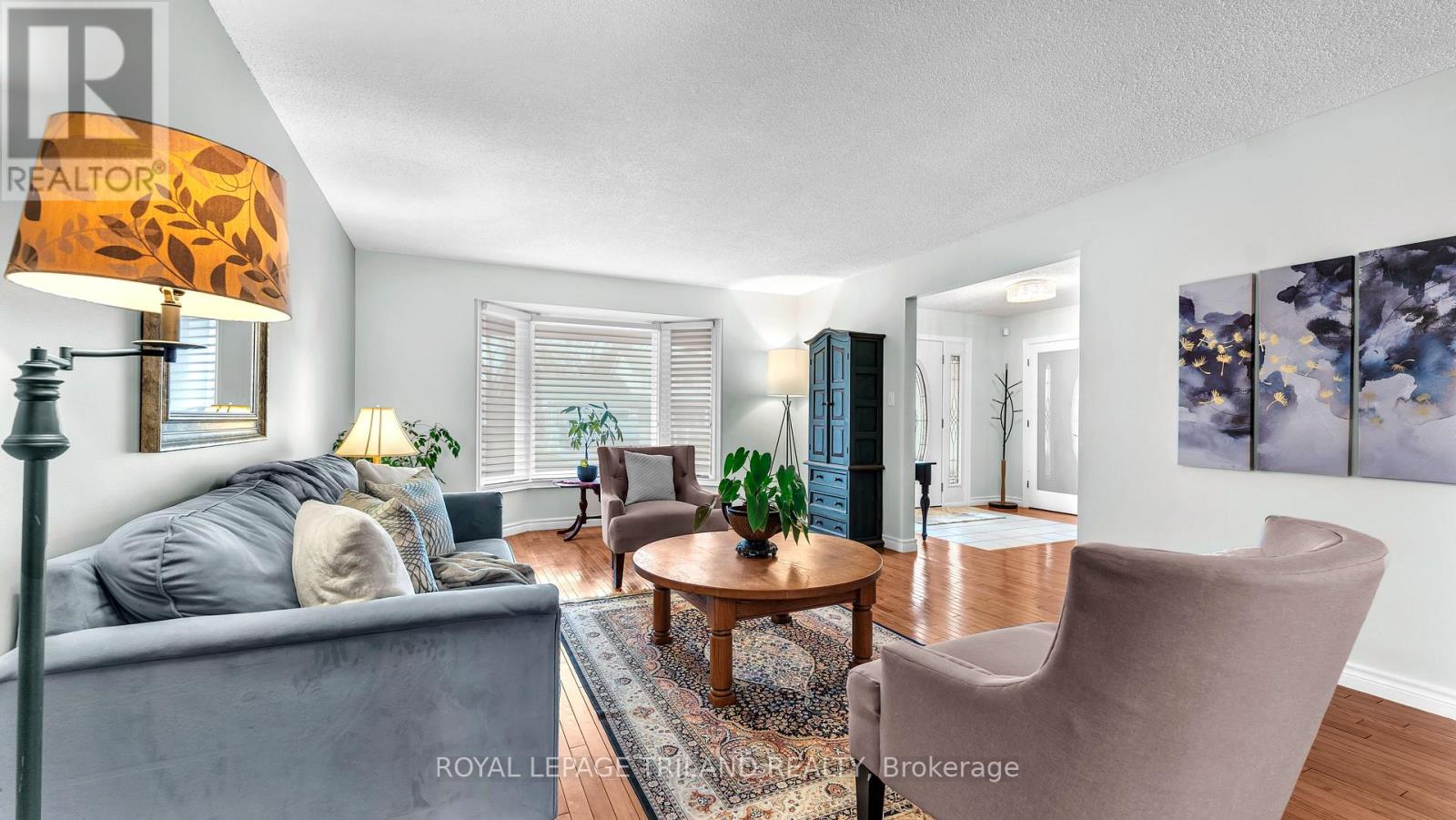 924 Farnham Road, London South, Ontario  N6K 1S1 - Photo 6 - X12589784