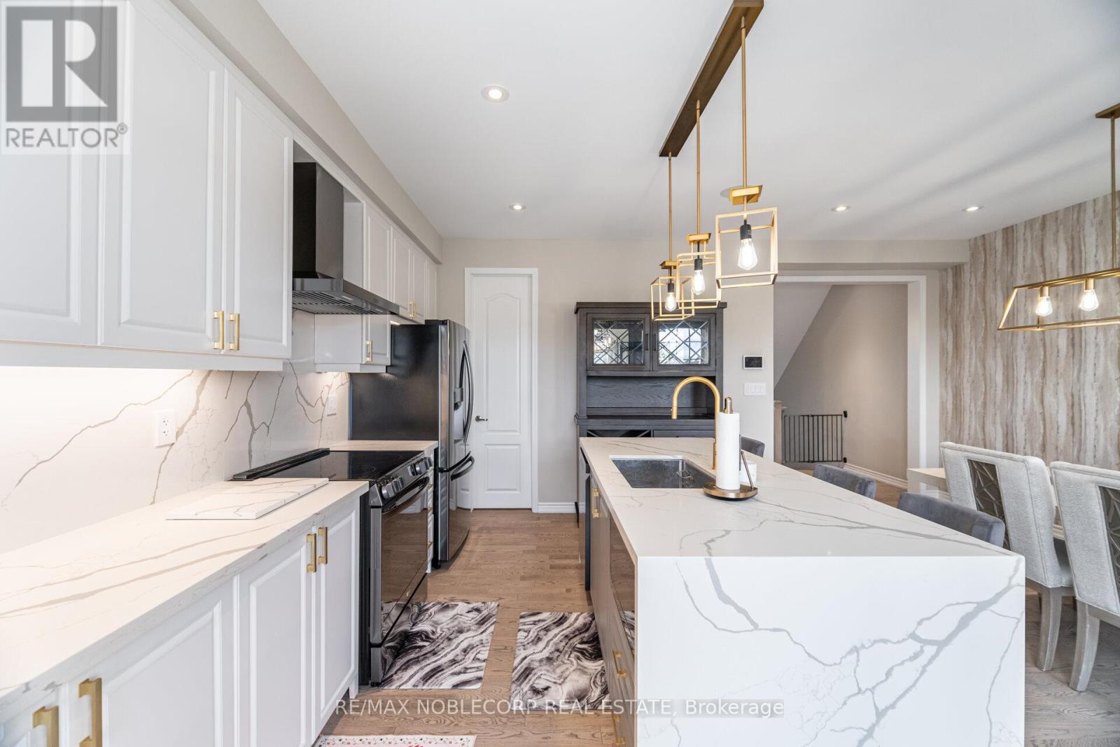 325 Kleinburg Summit Way, Vaughan, Ontario  L4H 4S7 - Photo 17 - N12592066