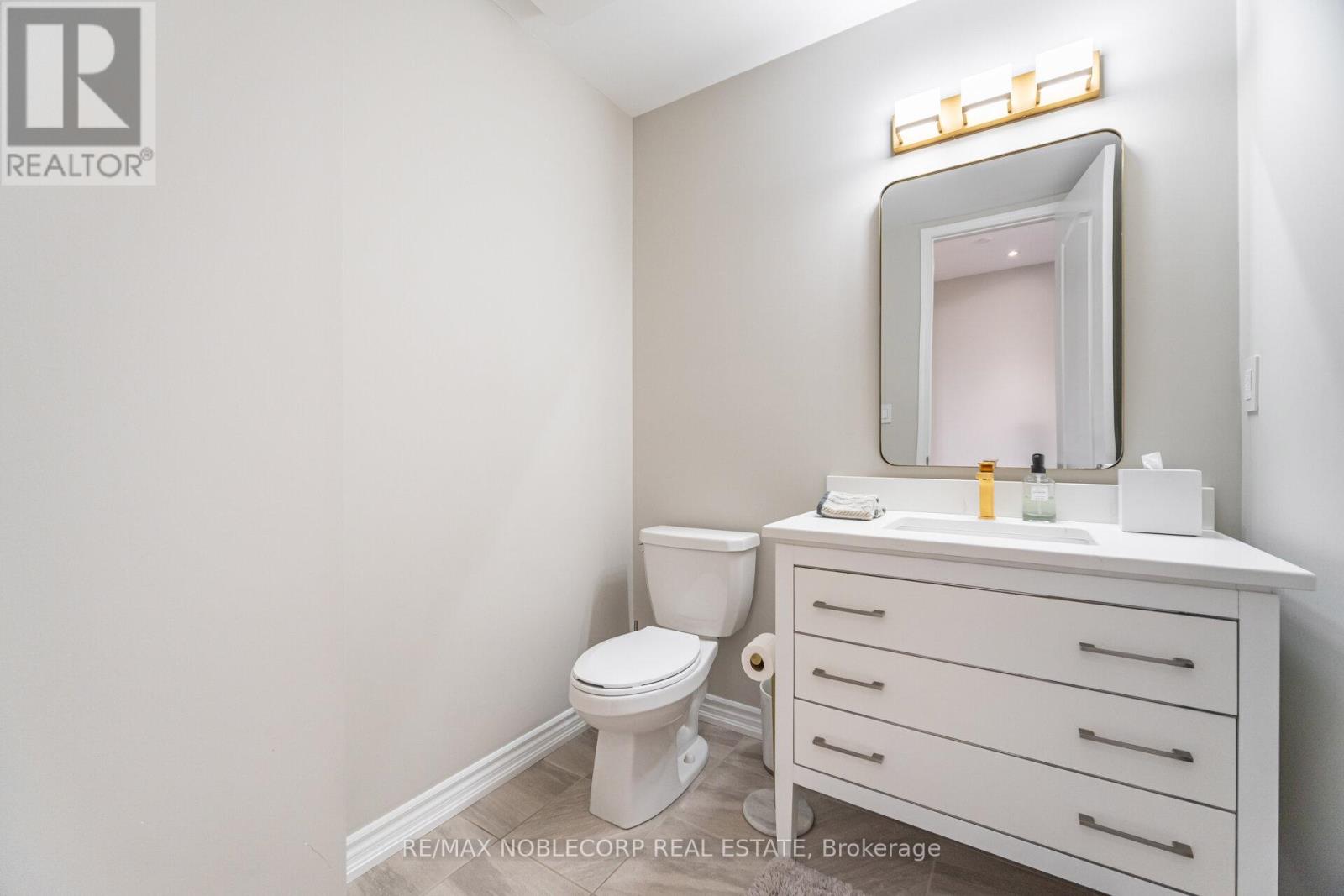 325 Kleinburg Summit Way, Vaughan, Ontario  L4H 4S7 - Photo 24 - N12592066