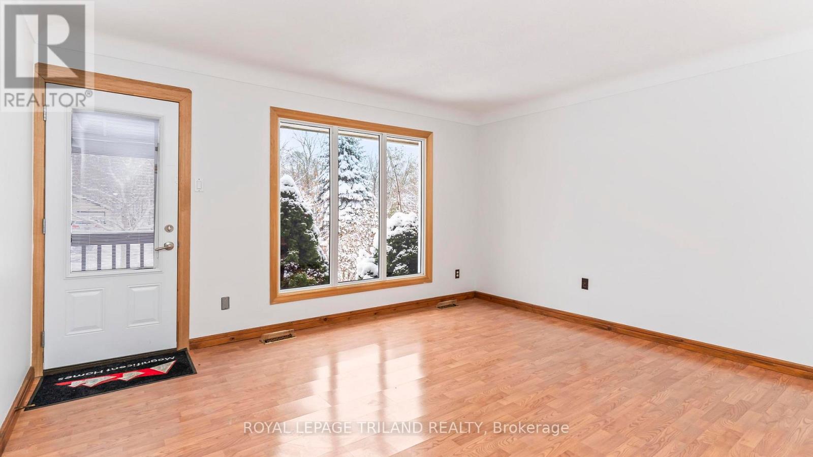 17 Clemens Street, London East, Ontario  N5Y 1H5 - Photo 5 - X12588586