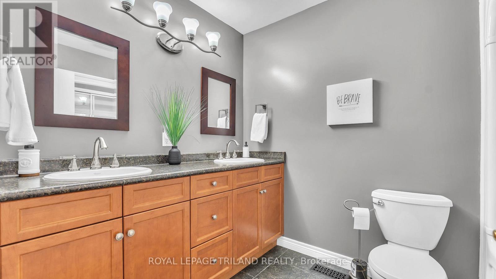 924 Farnham Road, London South, Ontario  N6K 1S1 - Photo 28 - X12589784